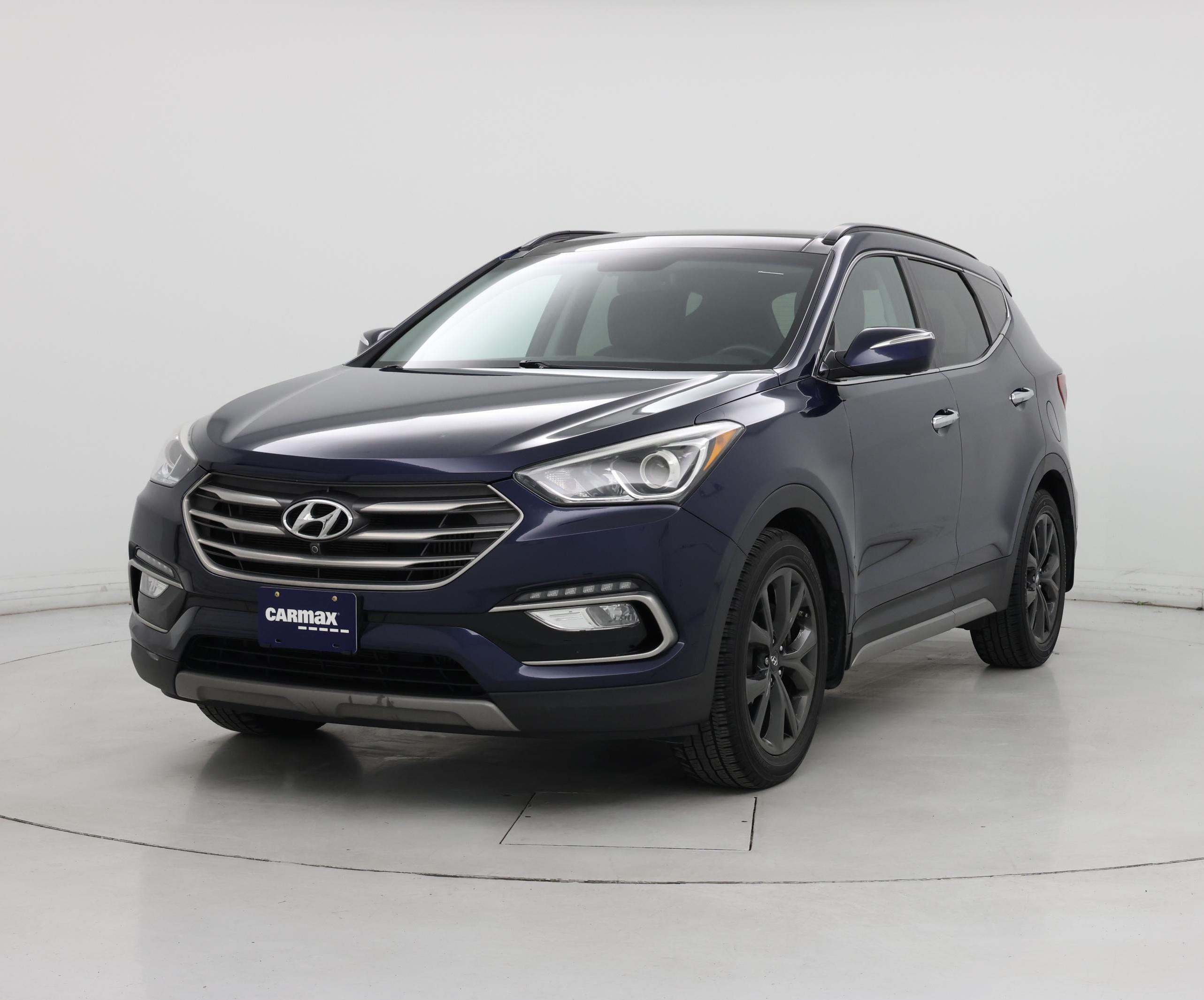 Thumbnail: 2017 Hyundai Santa Fe - 4