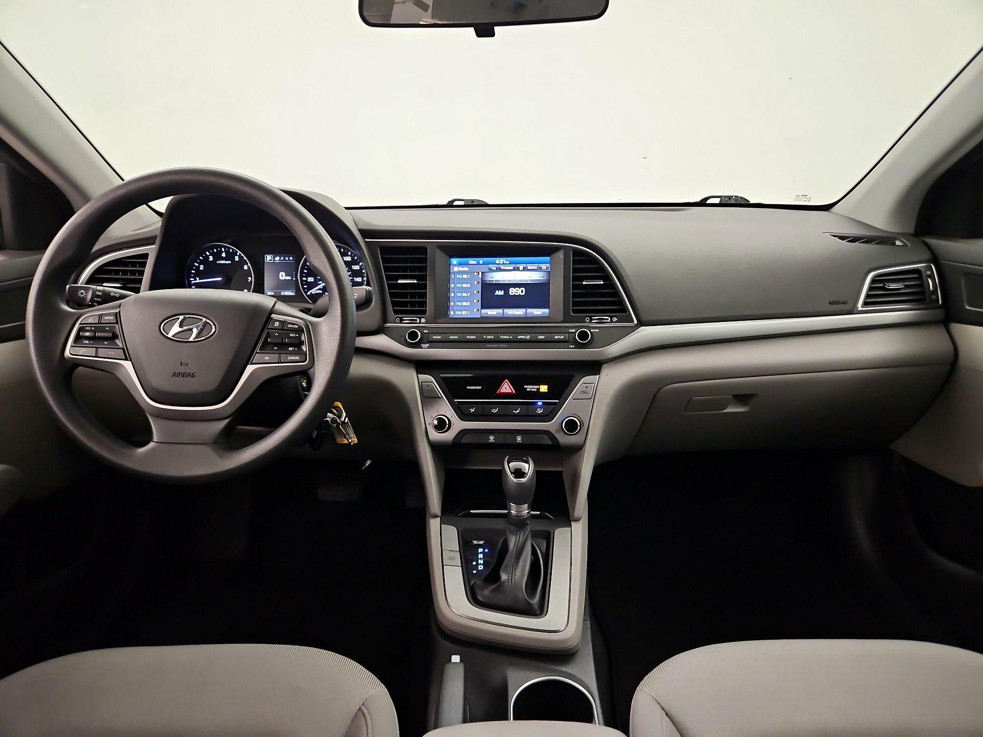 Thumbnail: 2018 Hyundai Elantra - 9