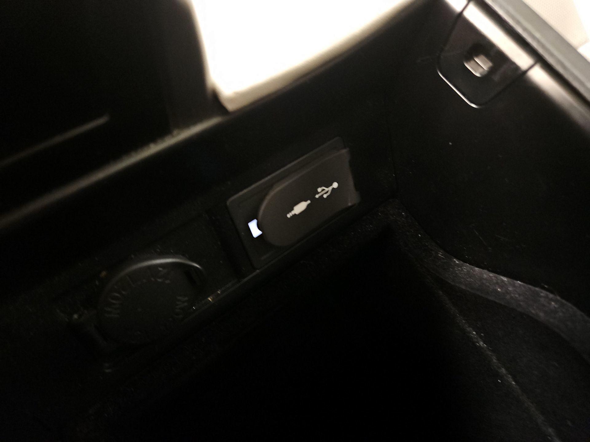 Thumbnail: 2019 Lexus RX - 19