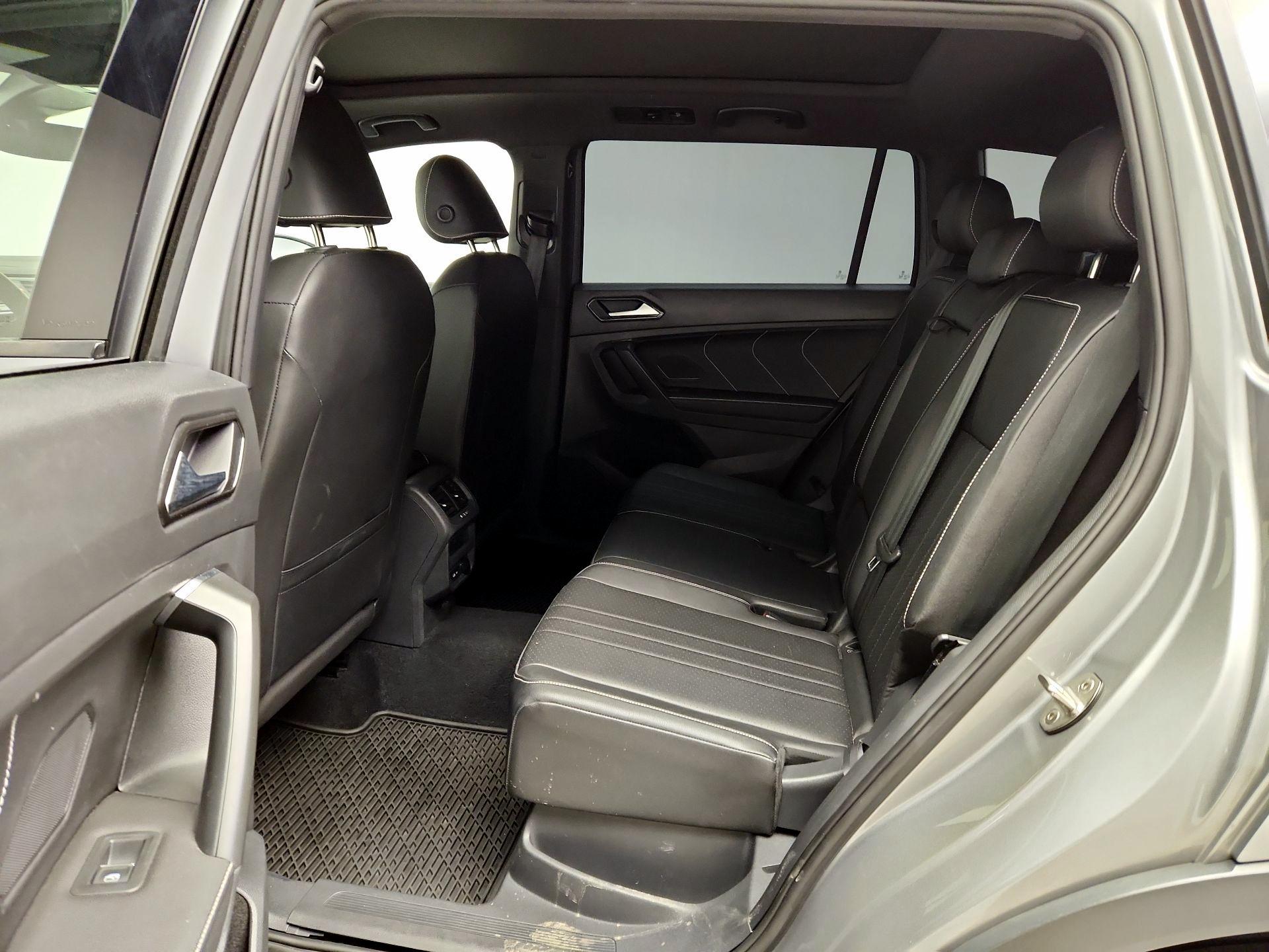 Thumbnail: 2023 Volkswagen Tiguan - 20