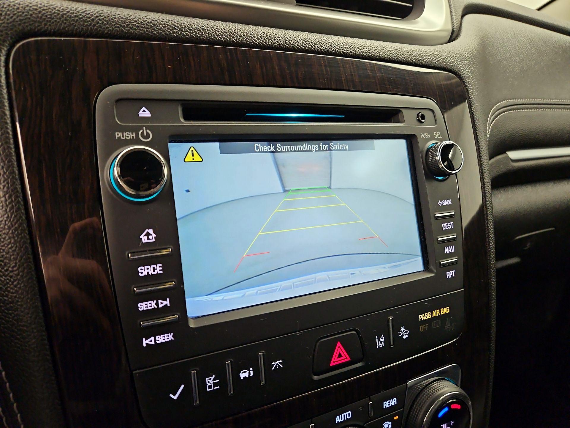 Thumbnail: 2017 Chevrolet Traverse - 15