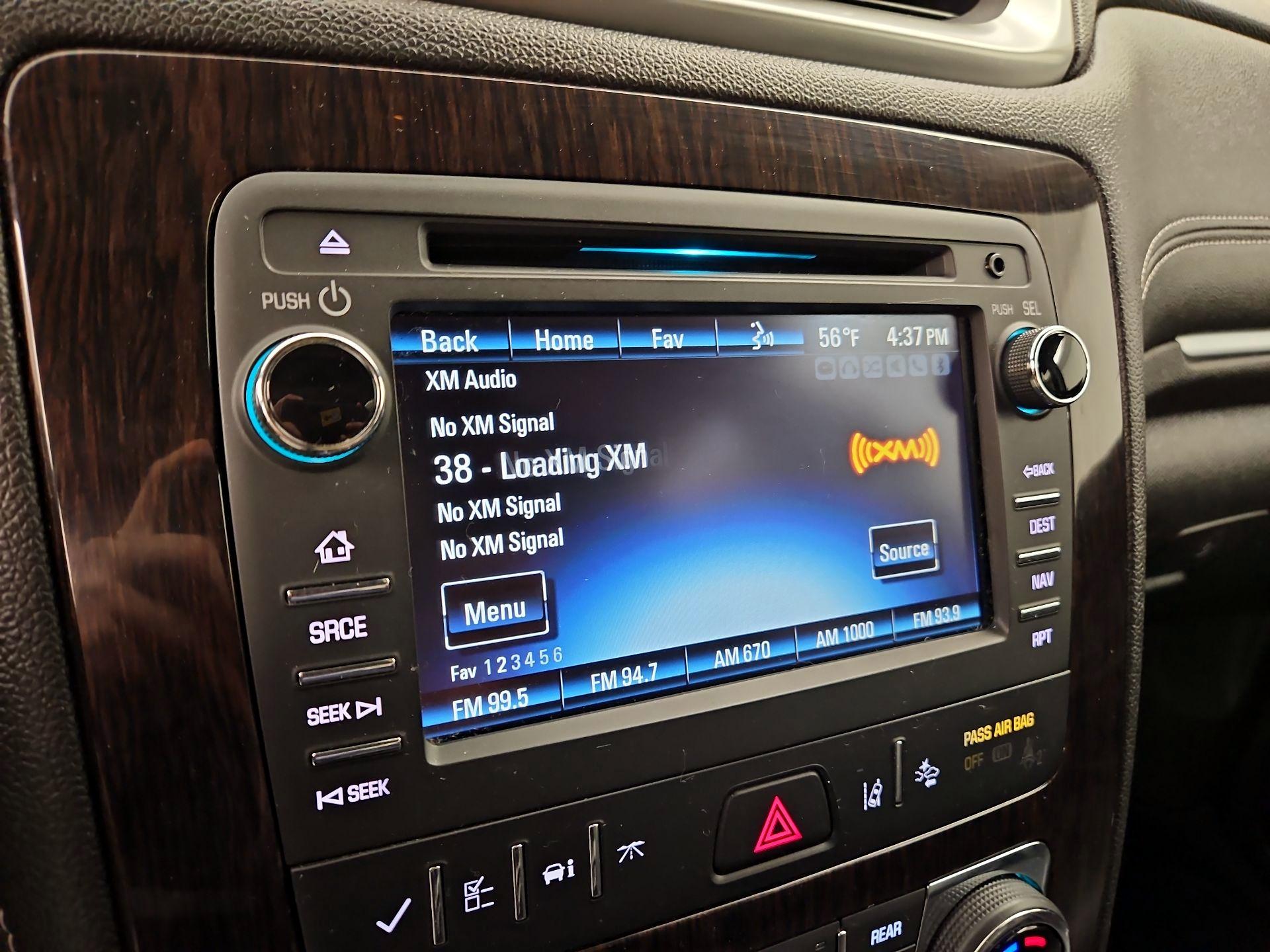 Thumbnail: 2017 Chevrolet Traverse - 16