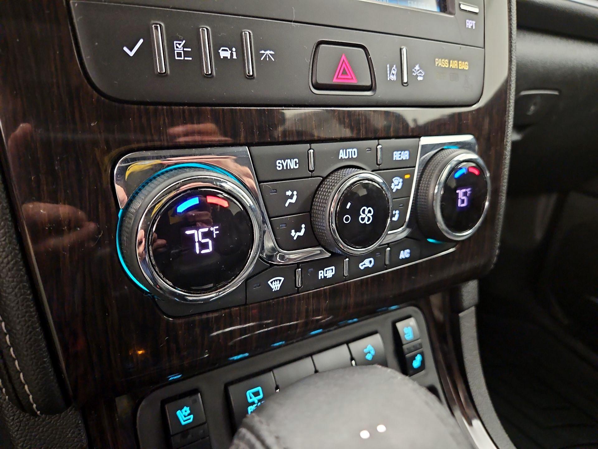 Thumbnail: 2017 Chevrolet Traverse - 17