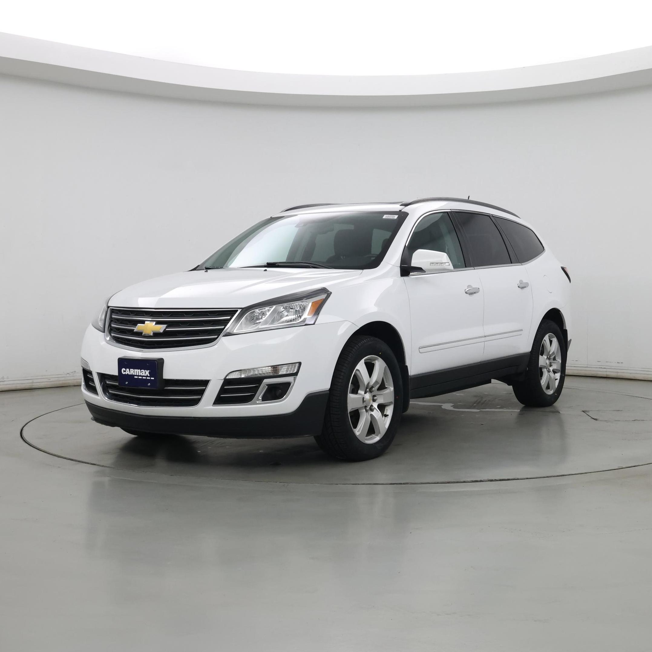 Thumbnail: 2017 Chevrolet Traverse - 4