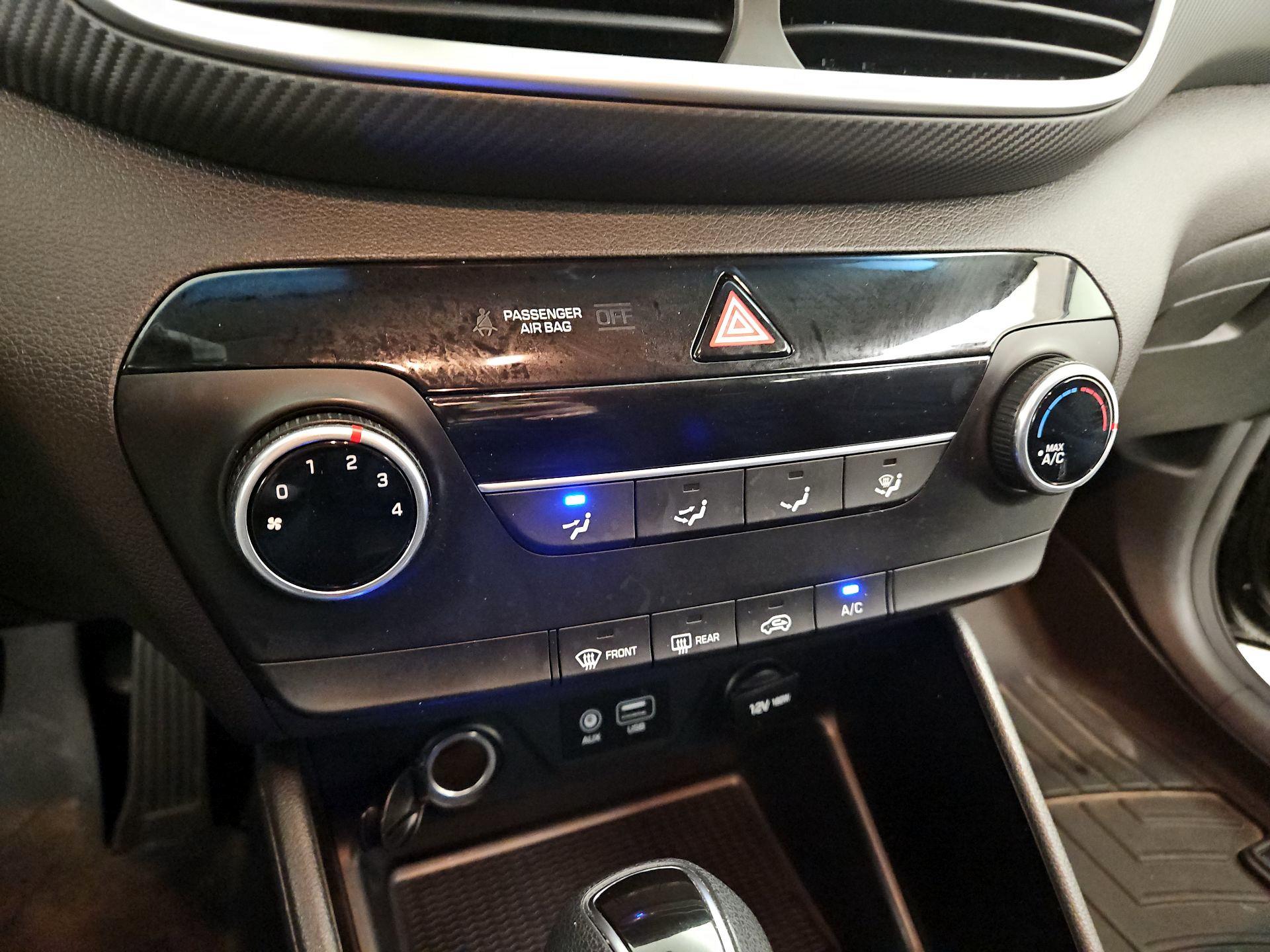 Thumbnail: 2019 Hyundai Tucson - 16