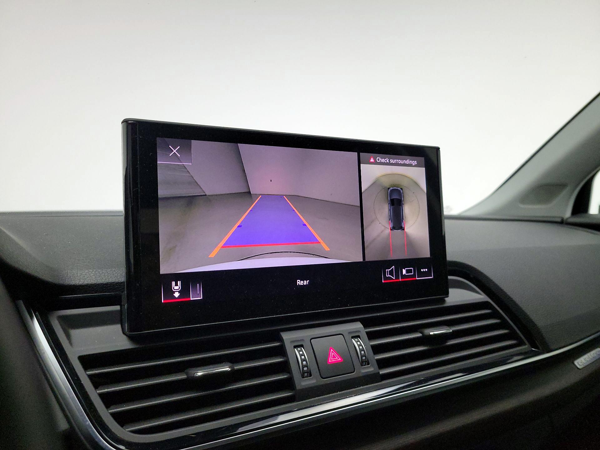 Thumbnail: 2022 Audi Q5 - 15