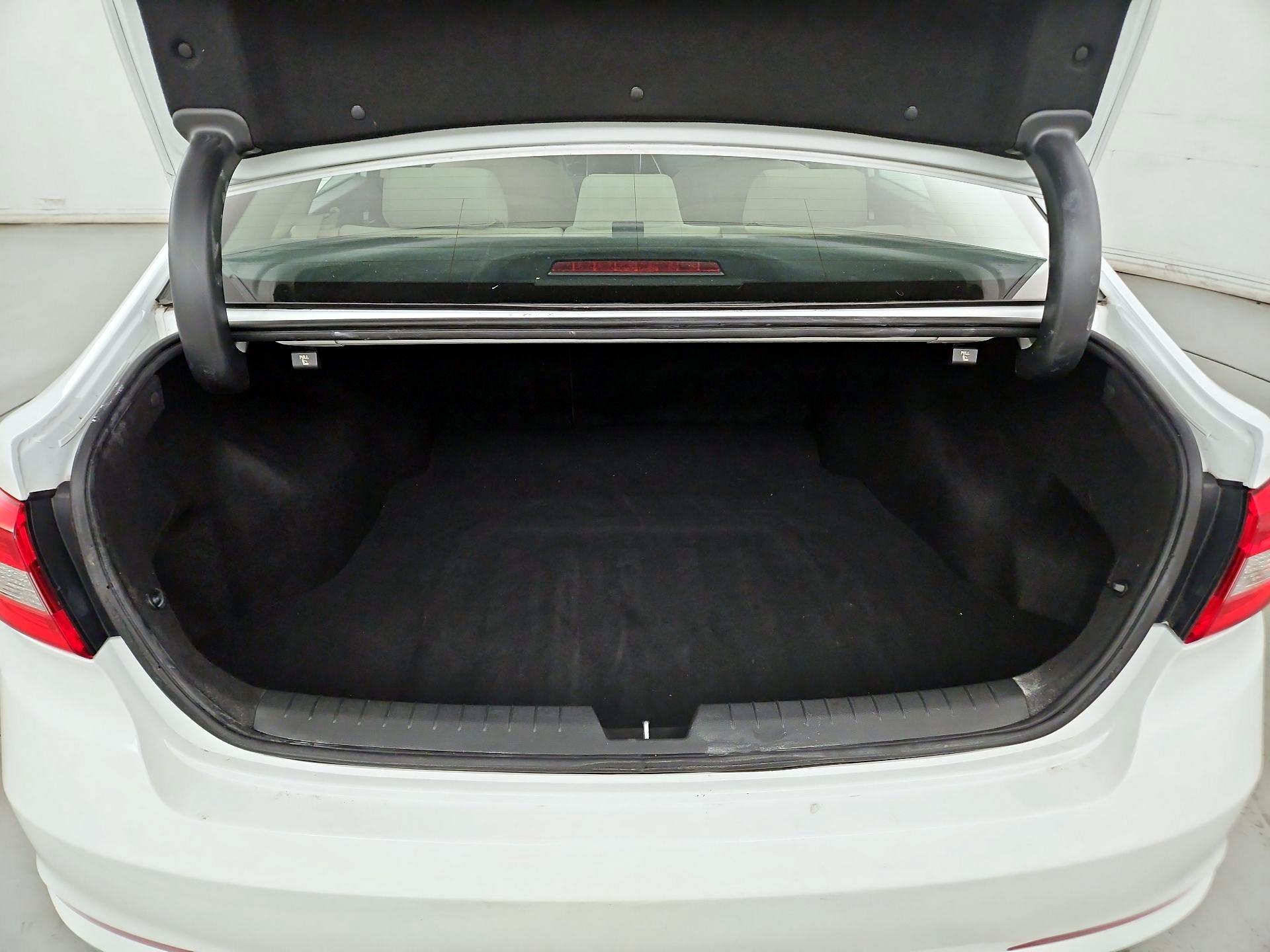 Thumbnail: 2016 Hyundai Sonata - 20