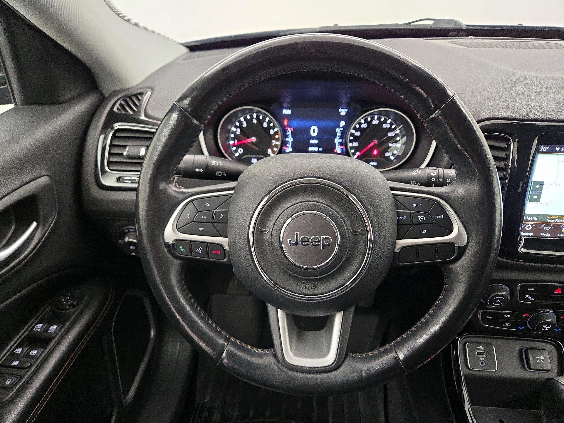 Thumbnail: 2018 Jeep Compass - 10