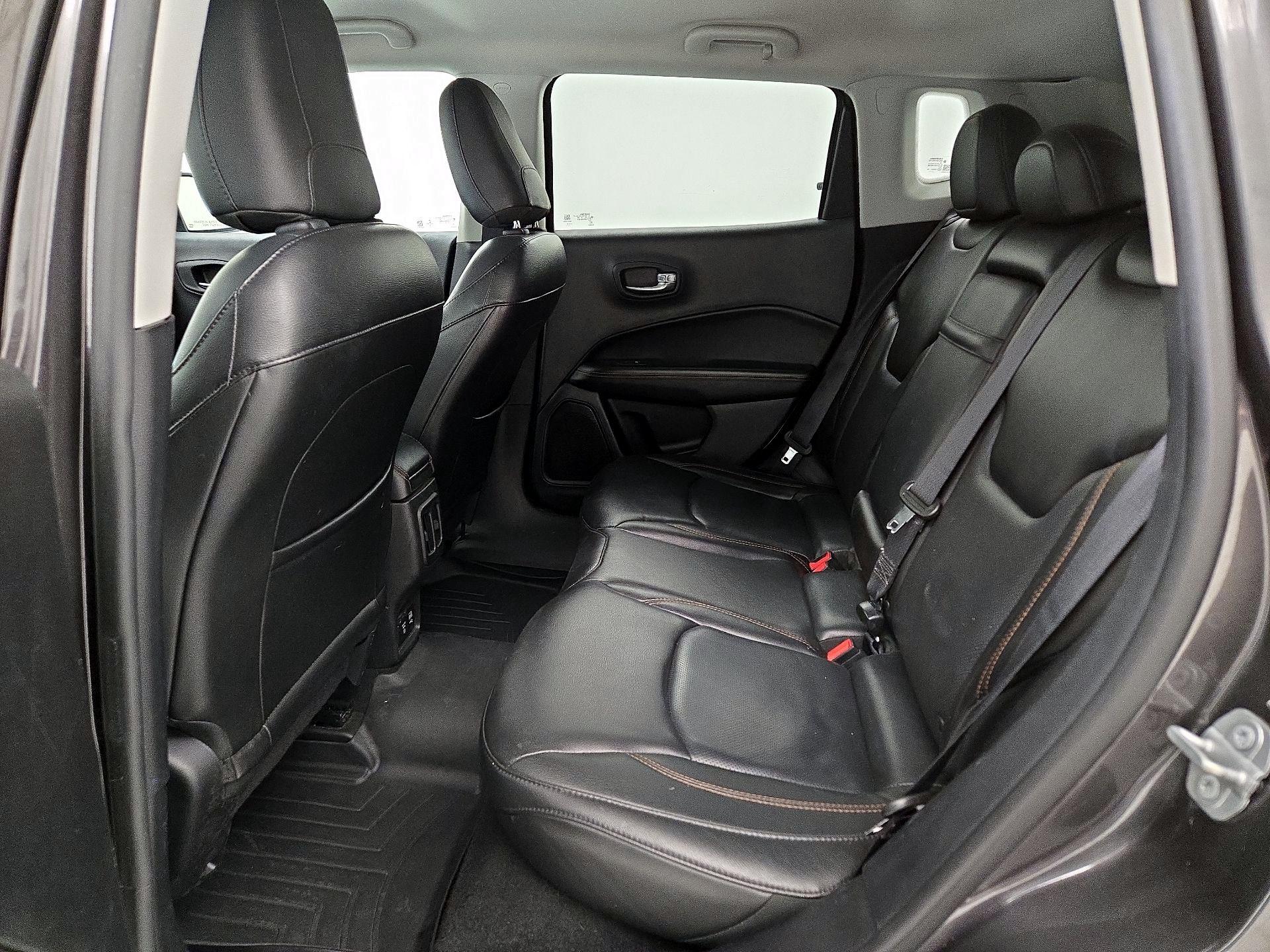 Thumbnail: 2018 Jeep Compass - 20