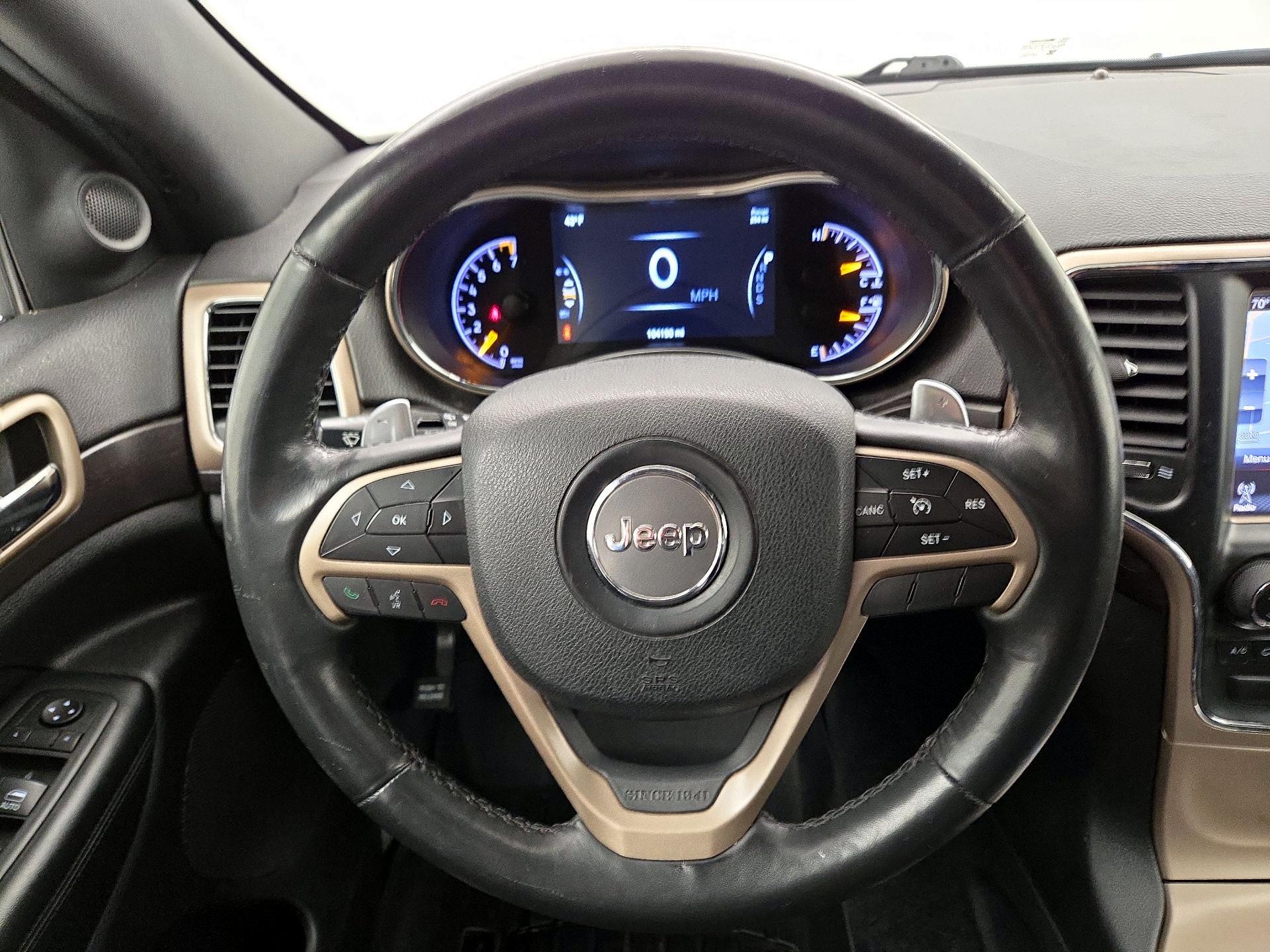 Thumbnail: 2015 Jeep Grand Cherokee - 10