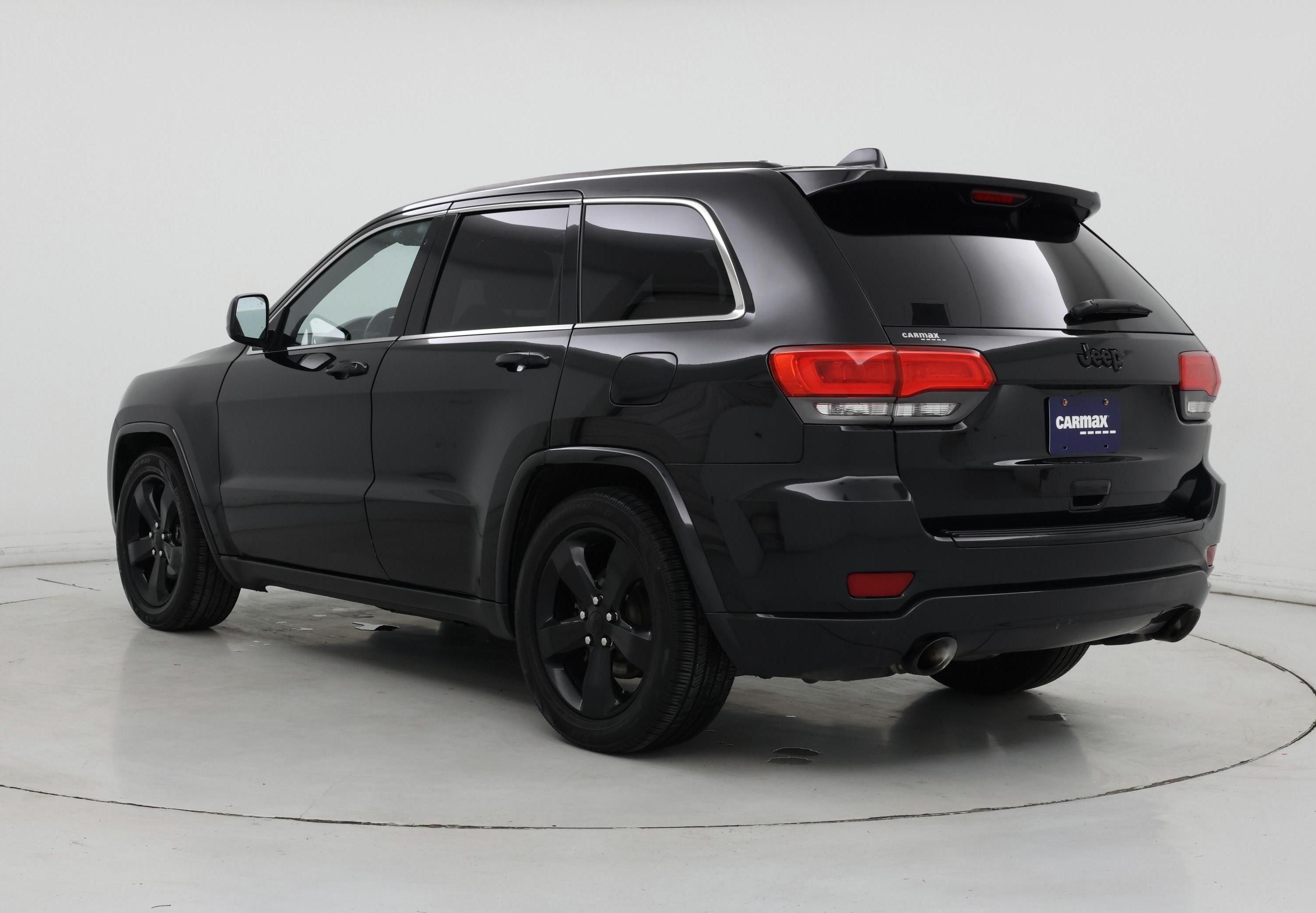 Thumbnail: 2015 Jeep Grand Cherokee - 2
