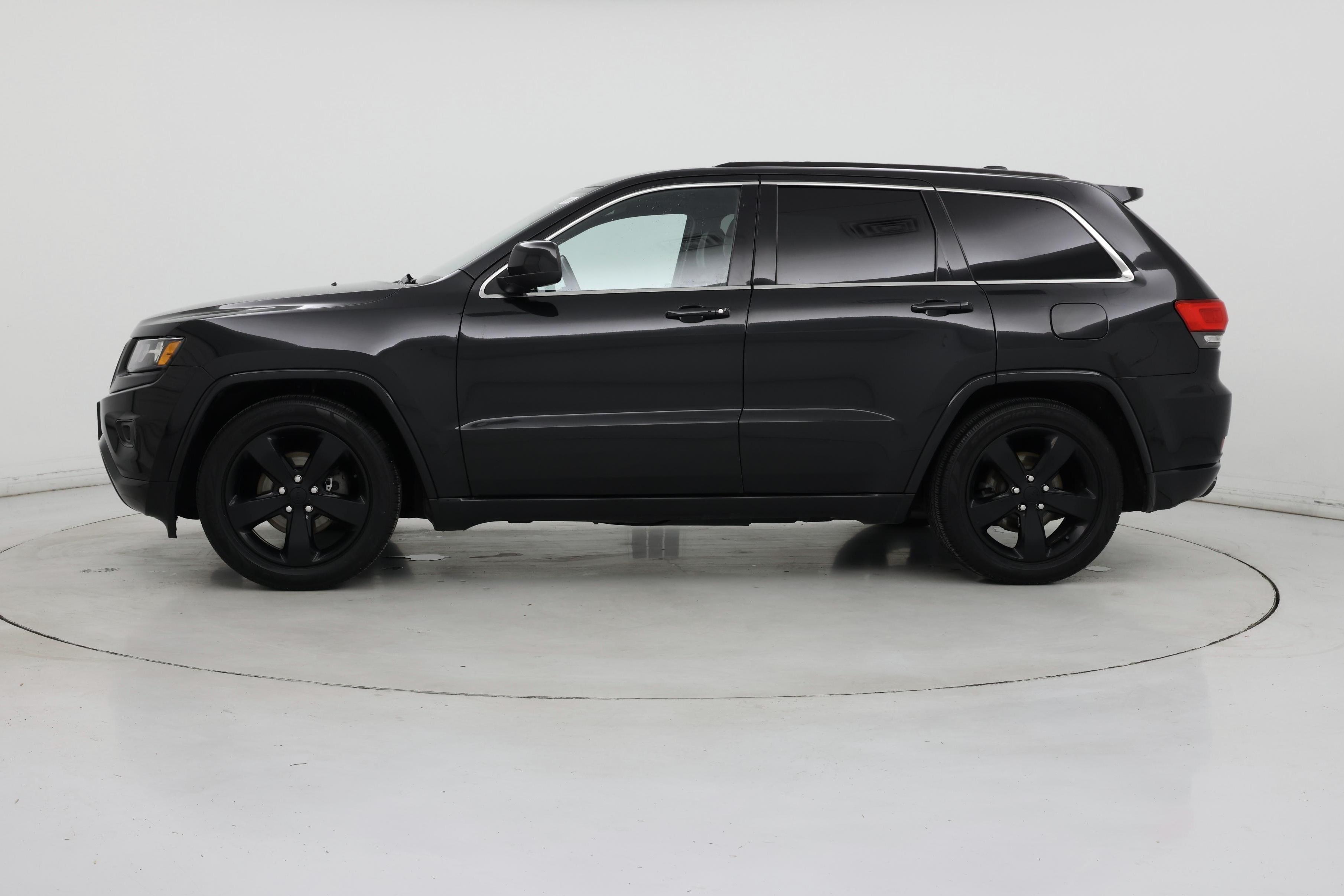 Thumbnail: 2015 Jeep Grand Cherokee - 3