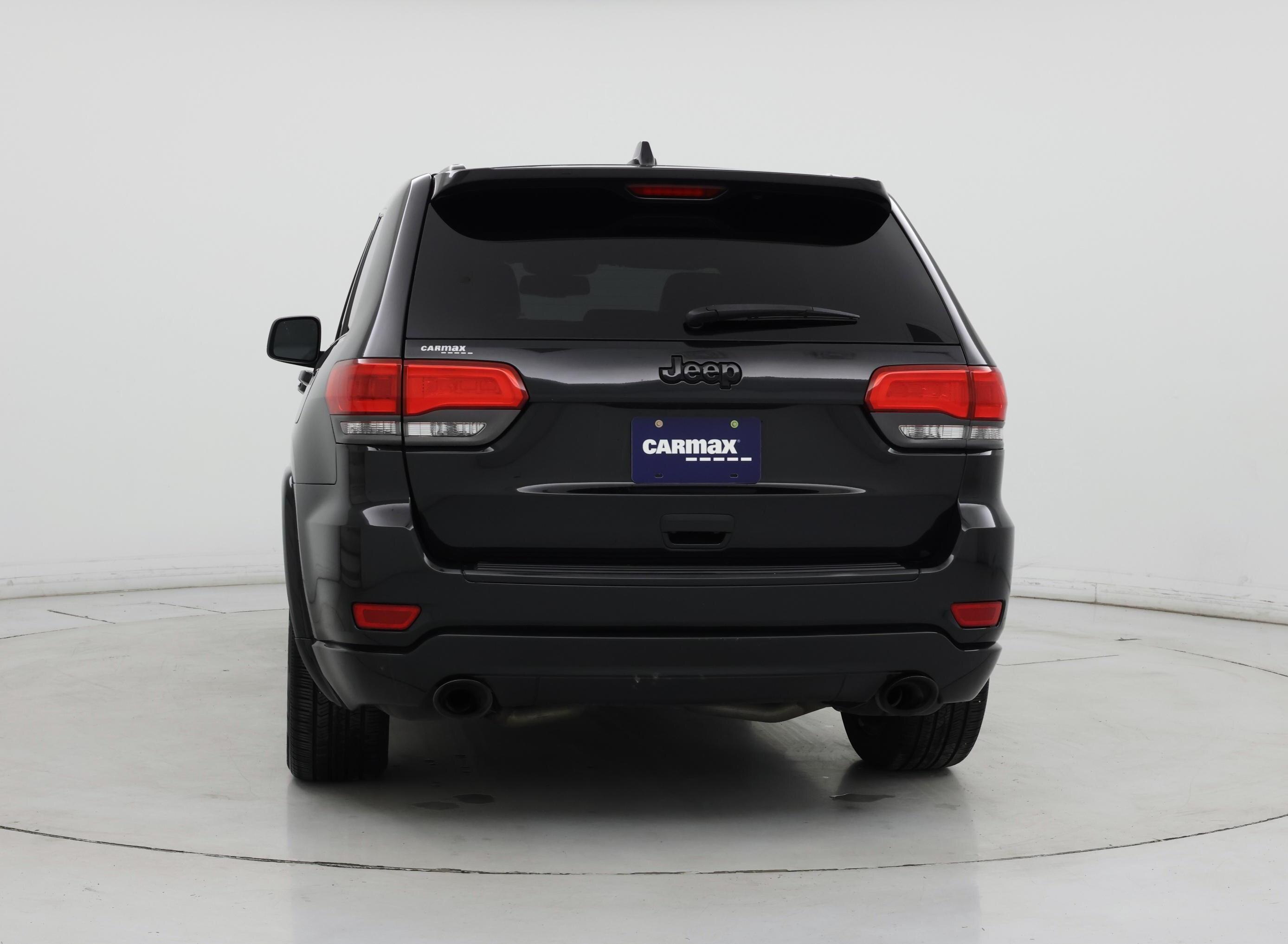 Thumbnail: 2015 Jeep Grand Cherokee - 6