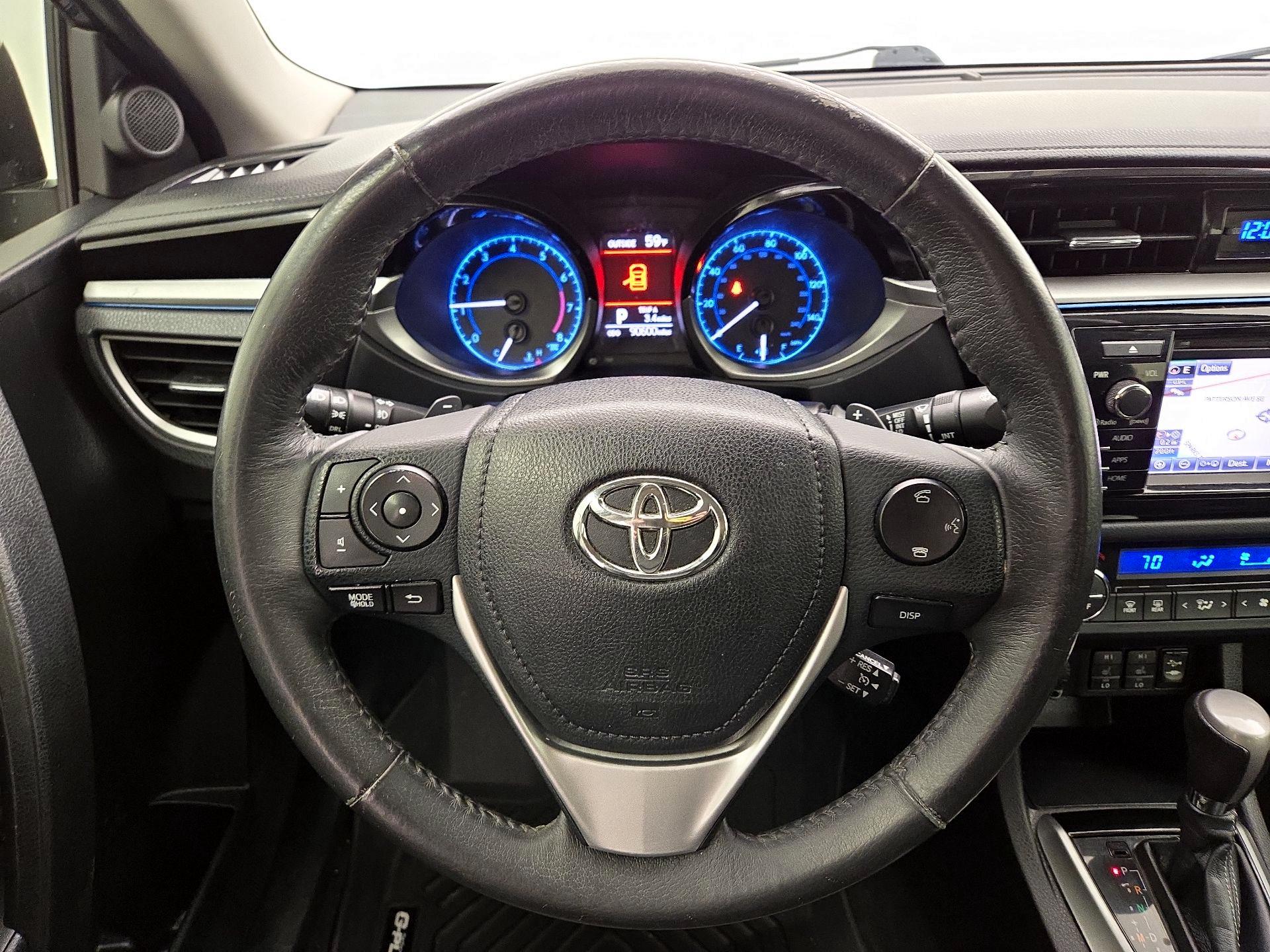 Thumbnail: 2016 Toyota Corolla - 10