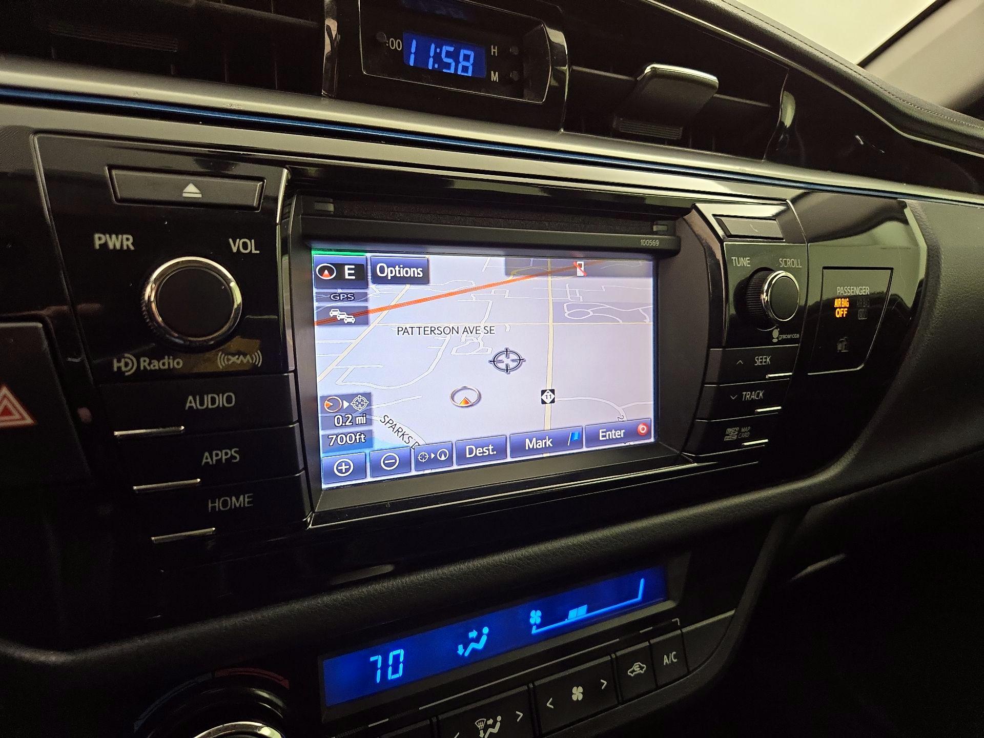 Thumbnail: 2016 Toyota Corolla - 14