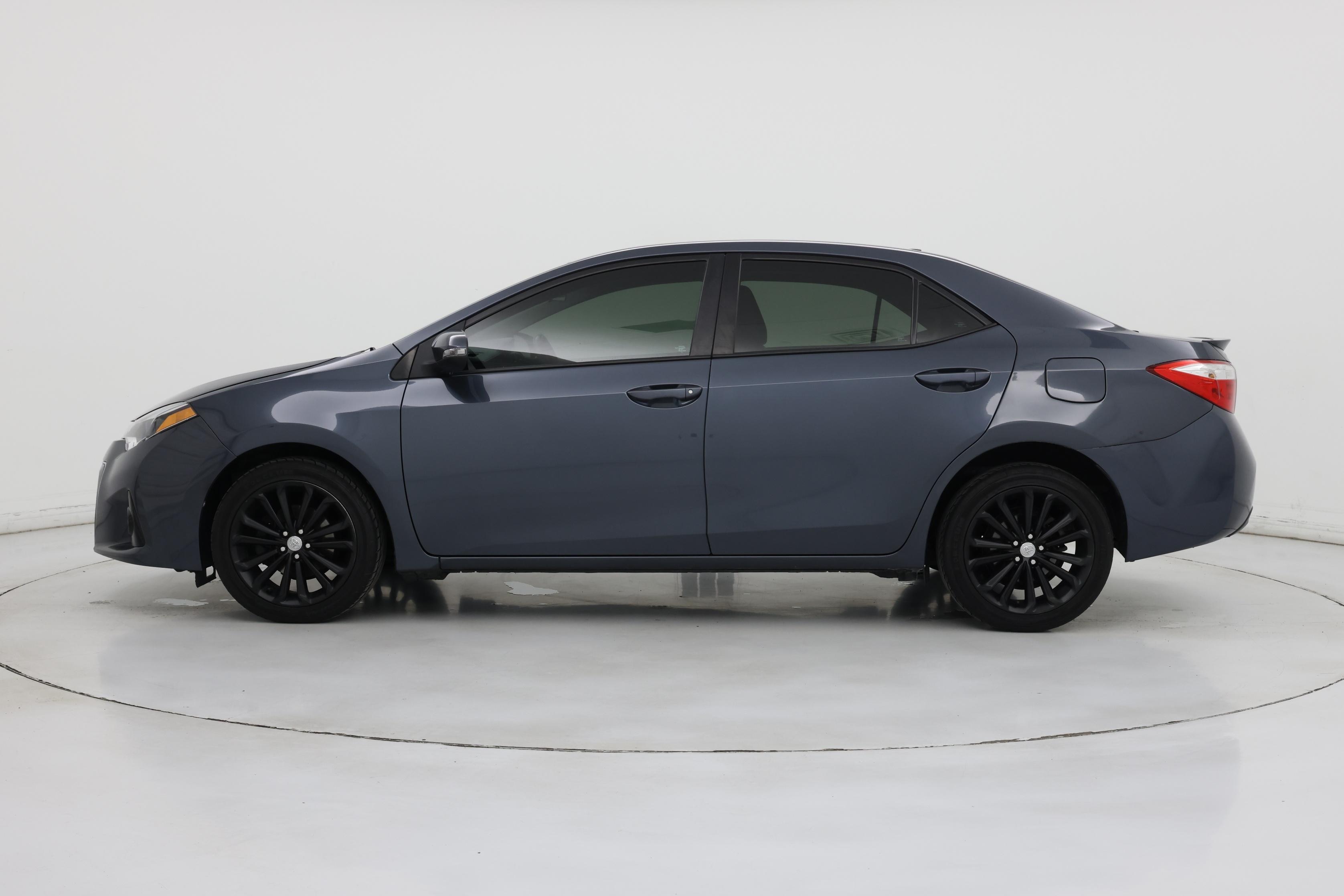 Thumbnail: 2016 Toyota Corolla - 3