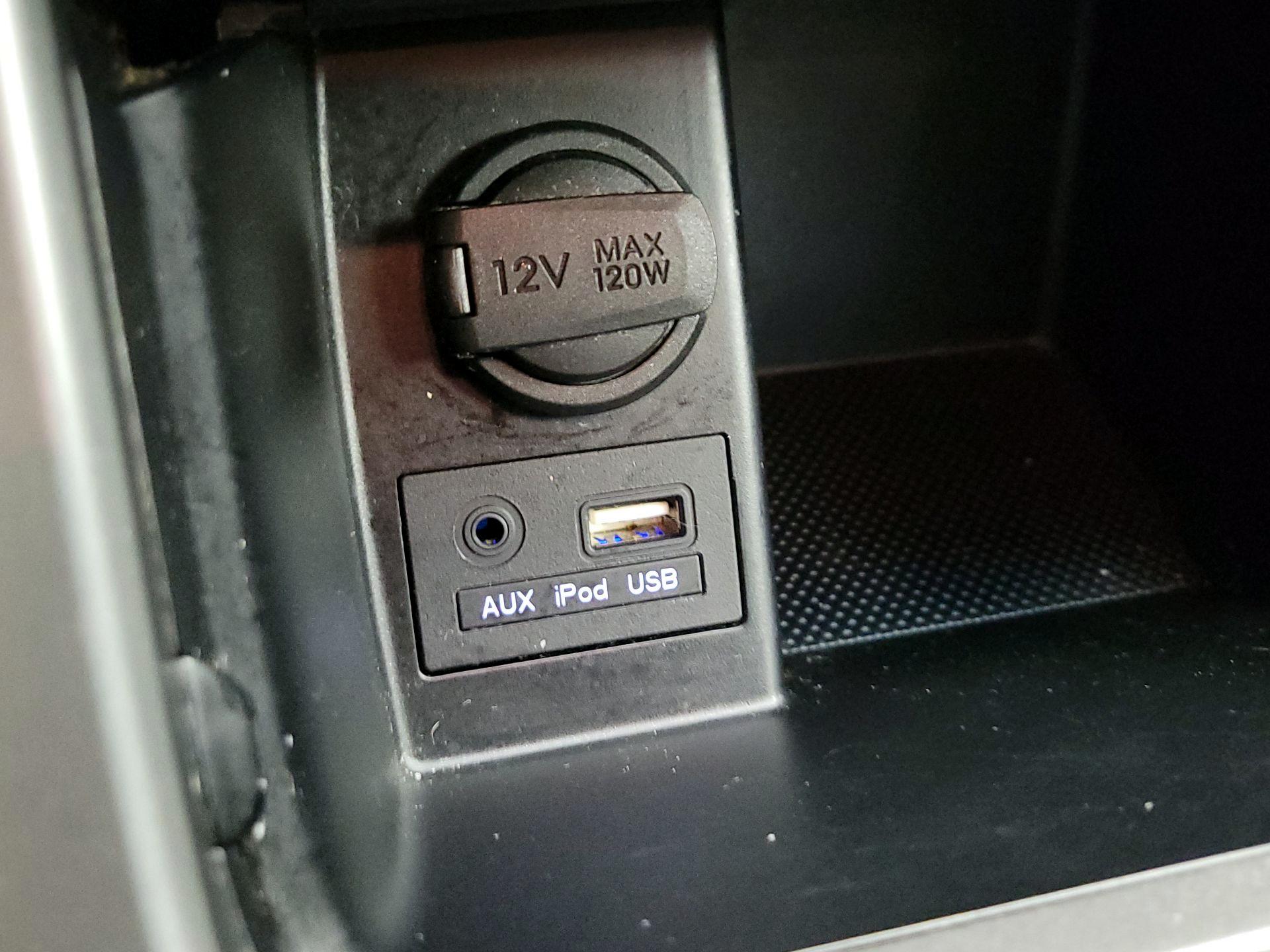 Thumbnail: 2014 Hyundai Elantra - 18