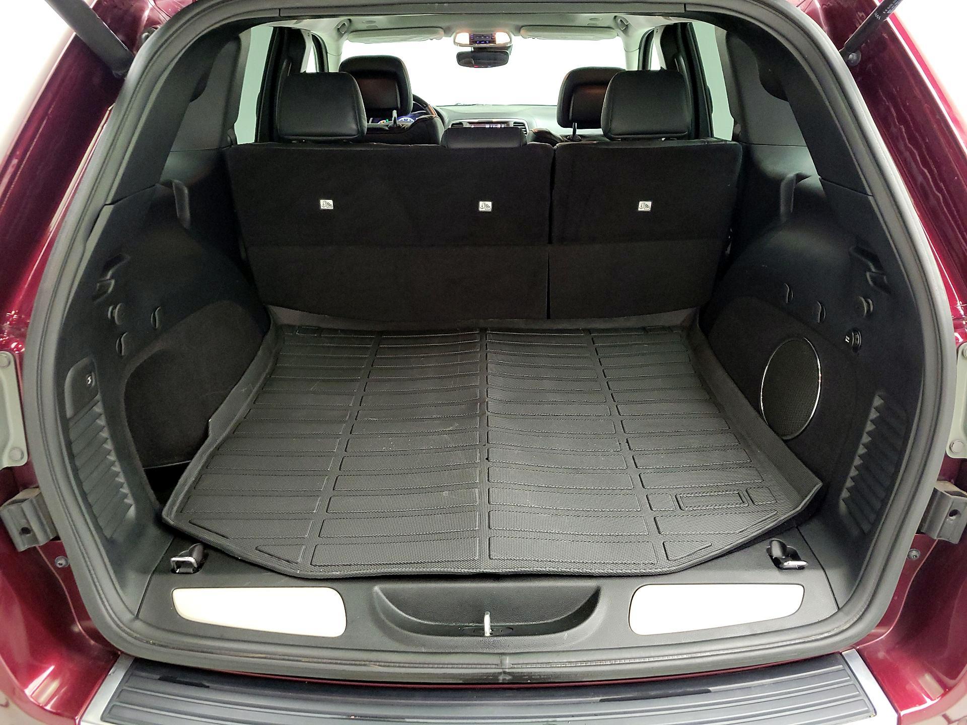 Thumbnail: 2017 Jeep Grand Cherokee - 19