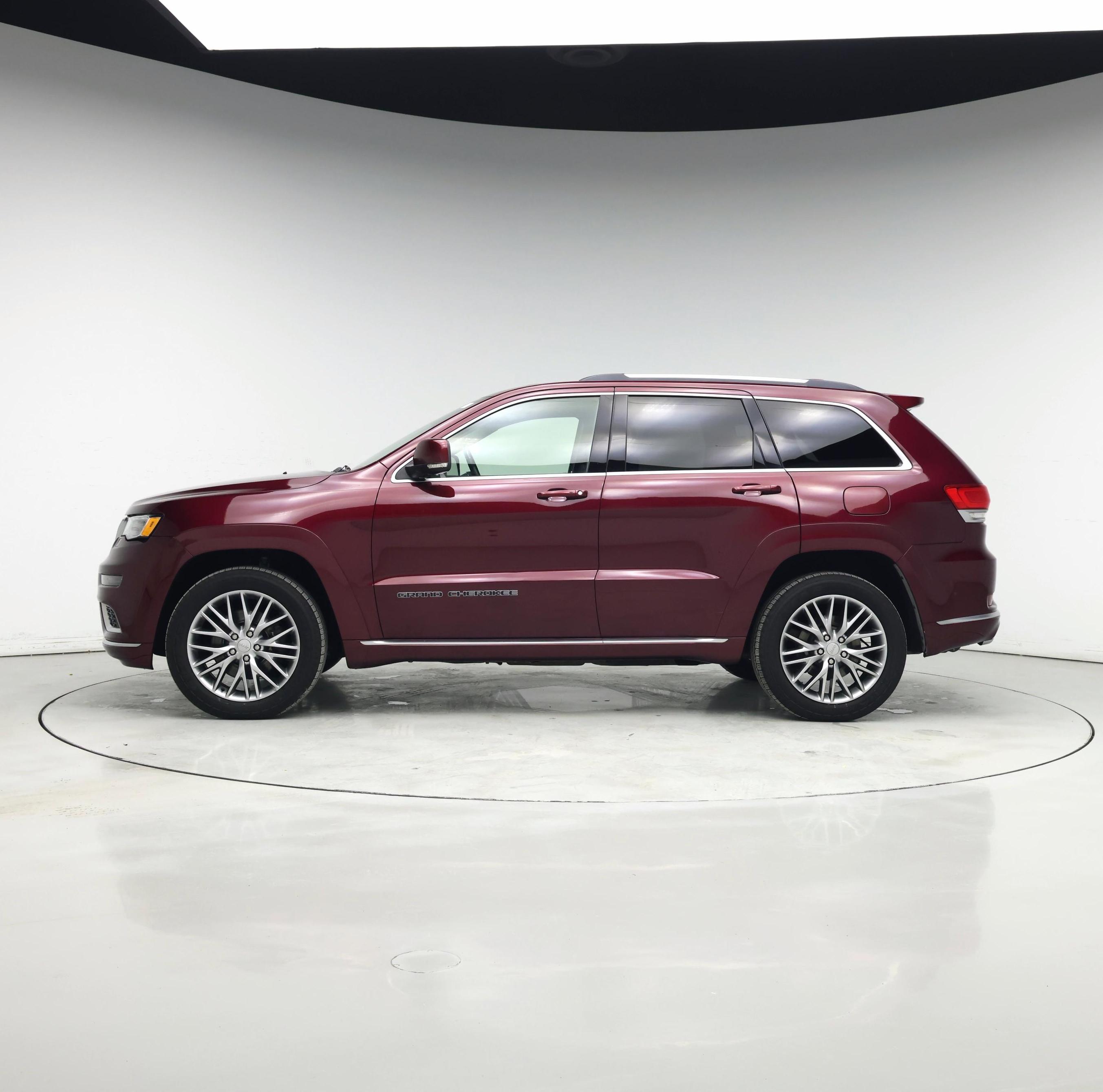 Thumbnail: 2017 Jeep Grand Cherokee - 3