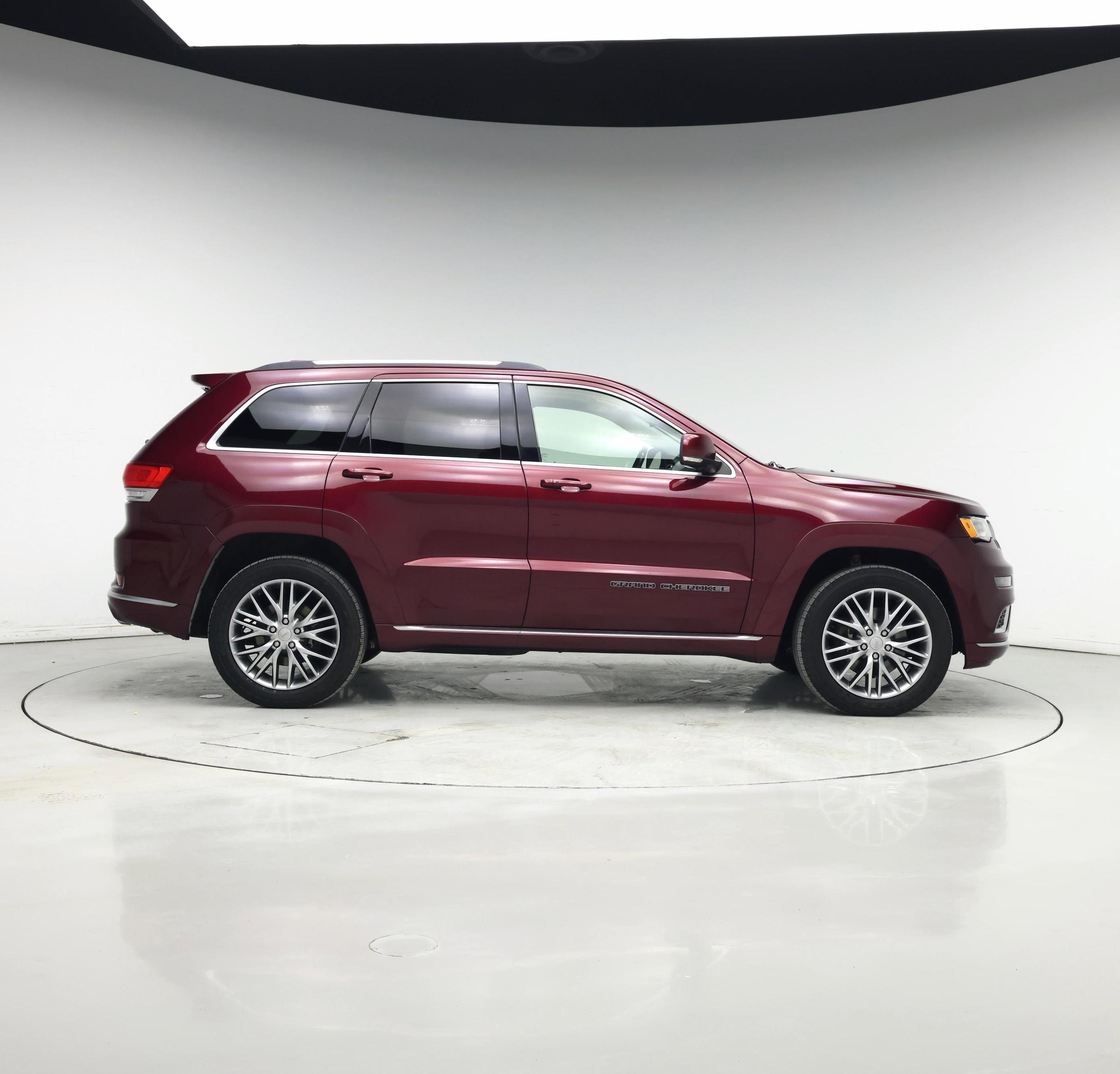 Thumbnail: 2017 Jeep Grand Cherokee - 7