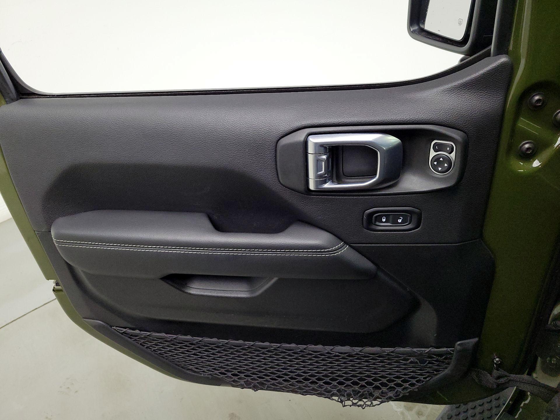 Thumbnail: 2021 Jeep Wrangler - 12