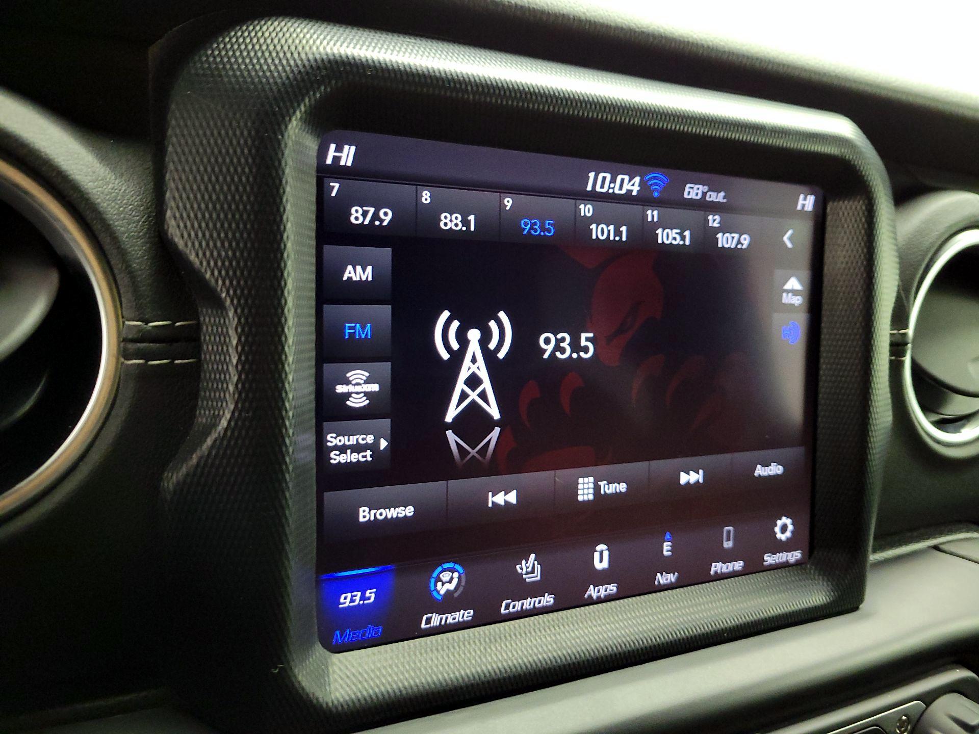 Thumbnail: 2021 Jeep Wrangler - 15