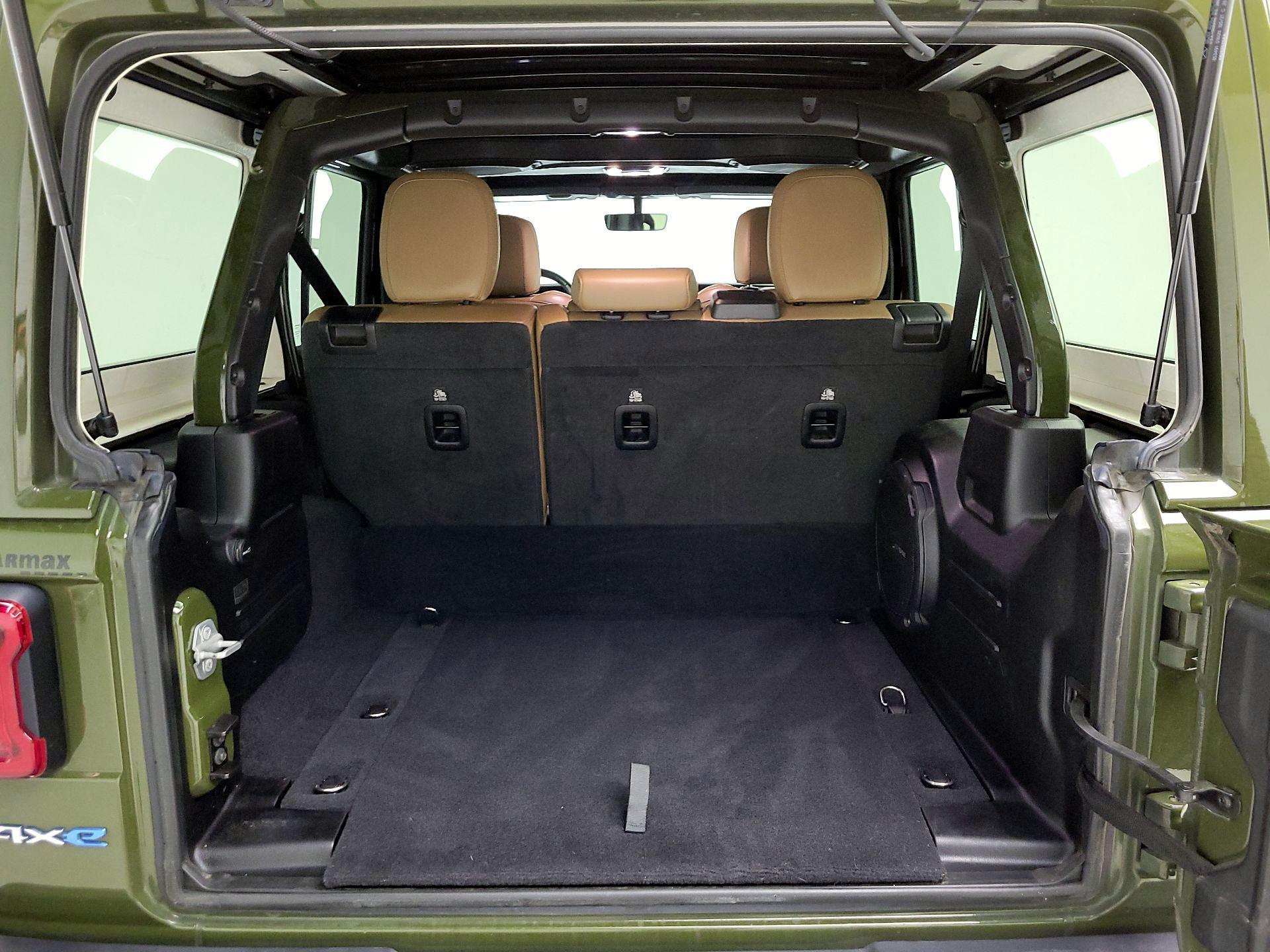 Thumbnail: 2021 Jeep Wrangler - 20