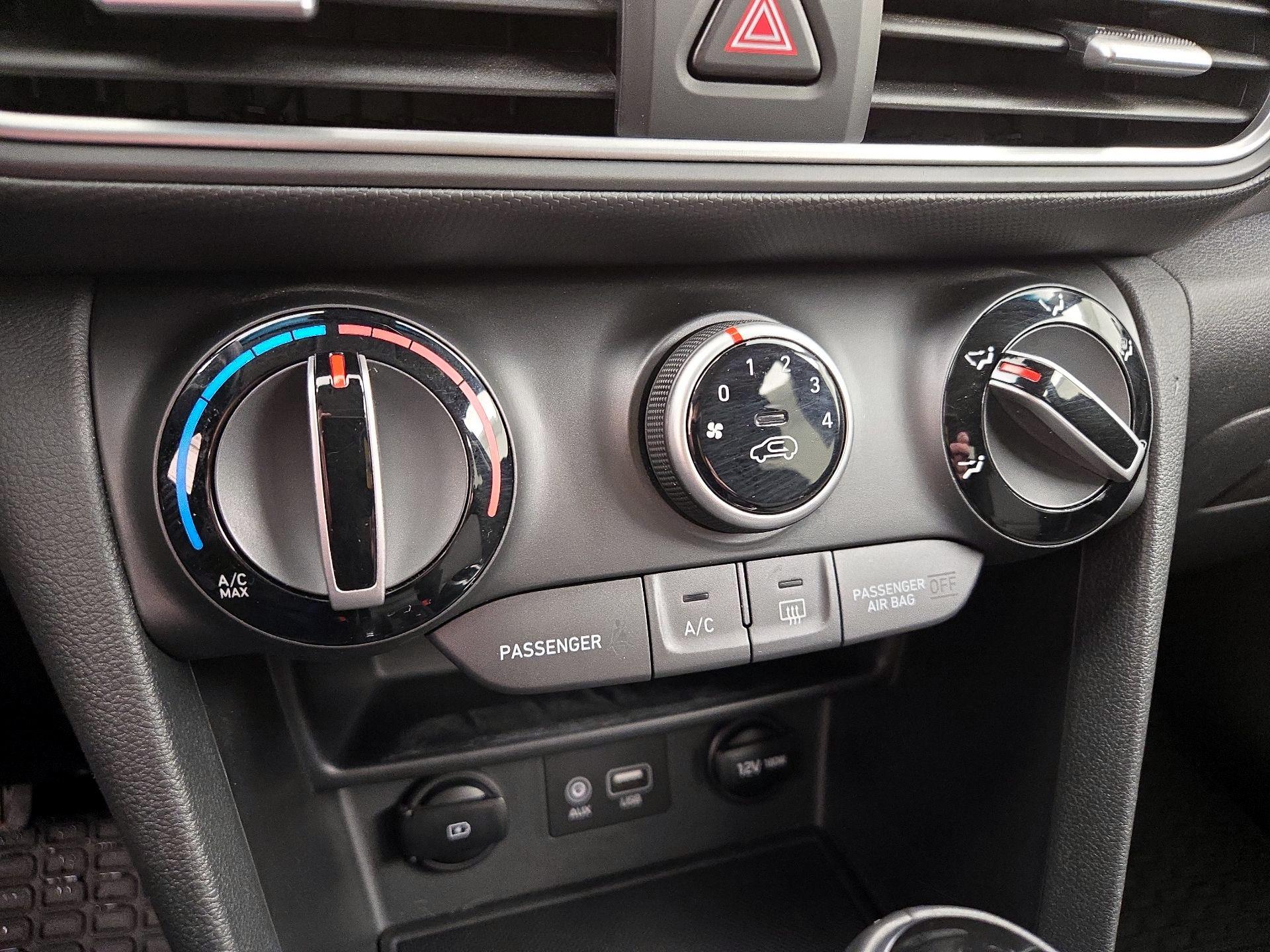 Thumbnail: 2019 Hyundai Kona - 16