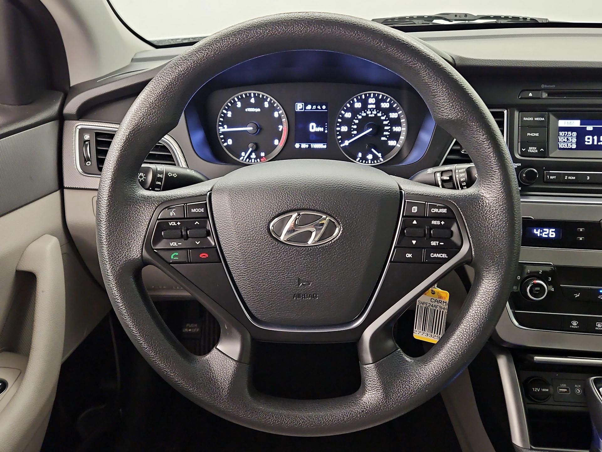 Thumbnail: 2017 Hyundai Sonata - 10