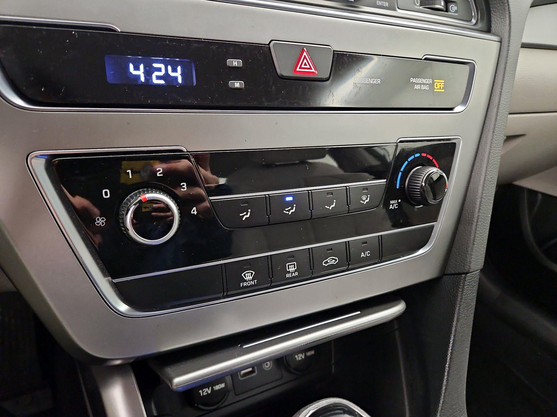 Thumbnail: 2017 Hyundai Sonata - 15