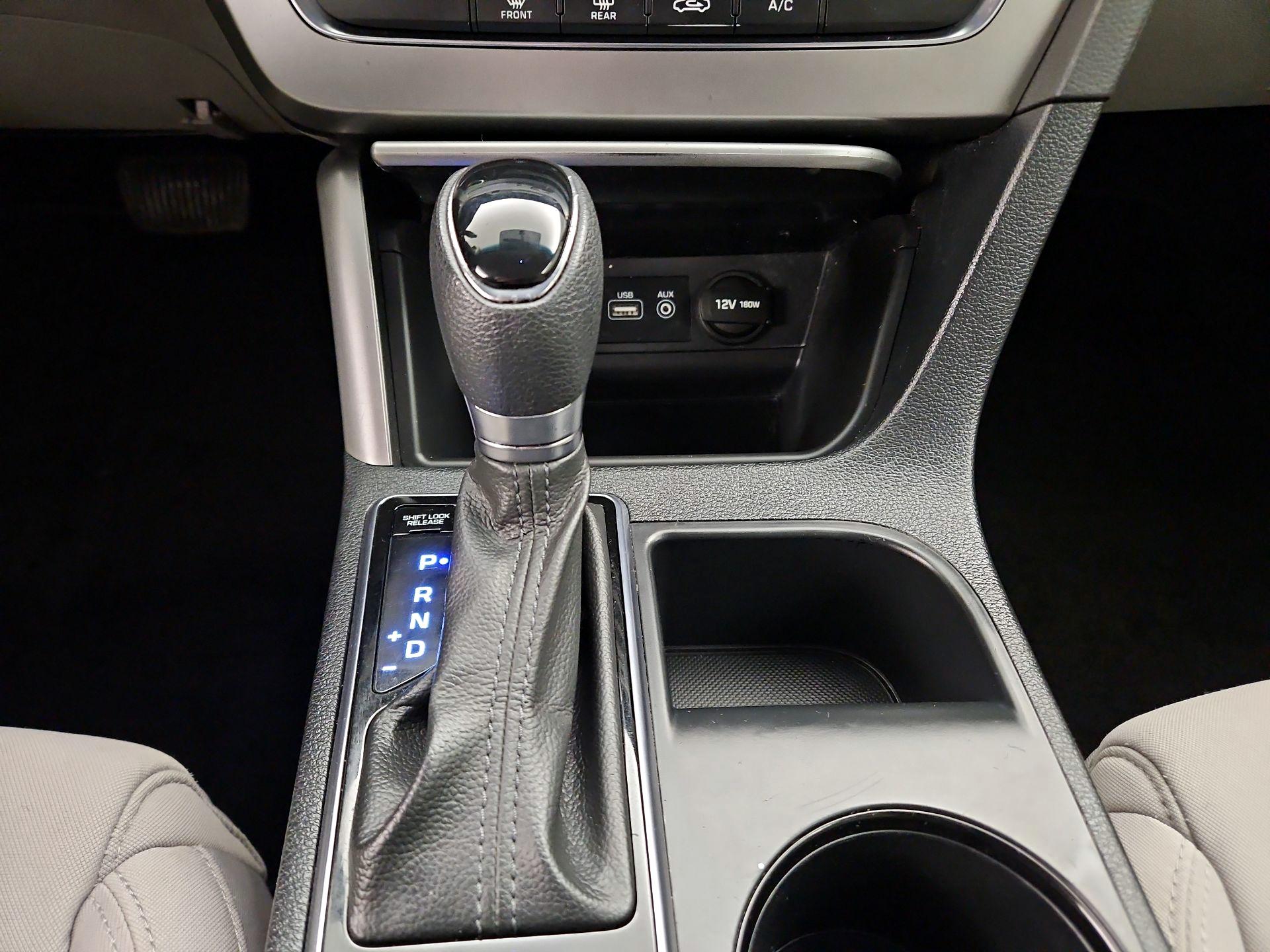 Thumbnail: 2017 Hyundai Sonata - 16