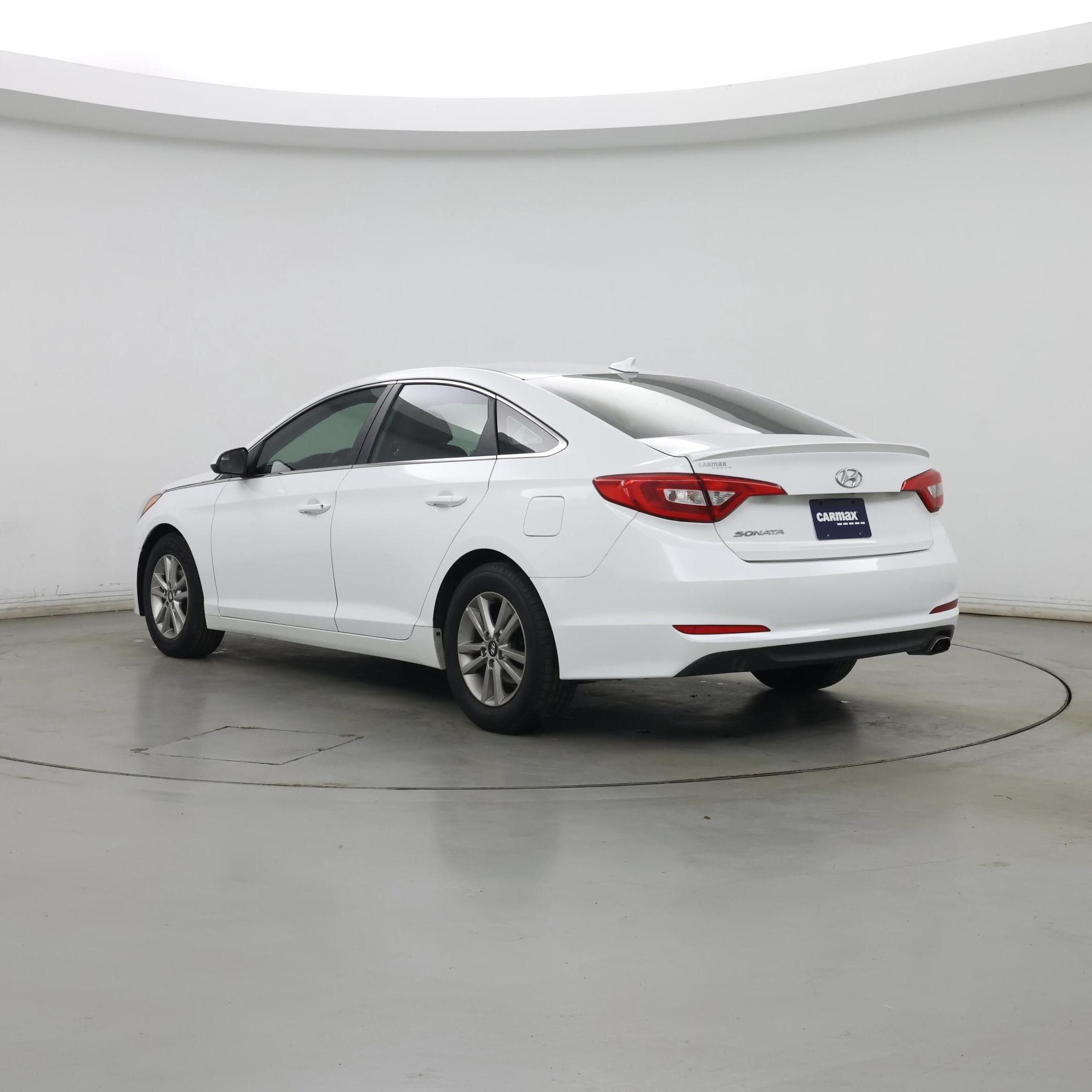 Thumbnail: 2017 Hyundai Sonata - 2