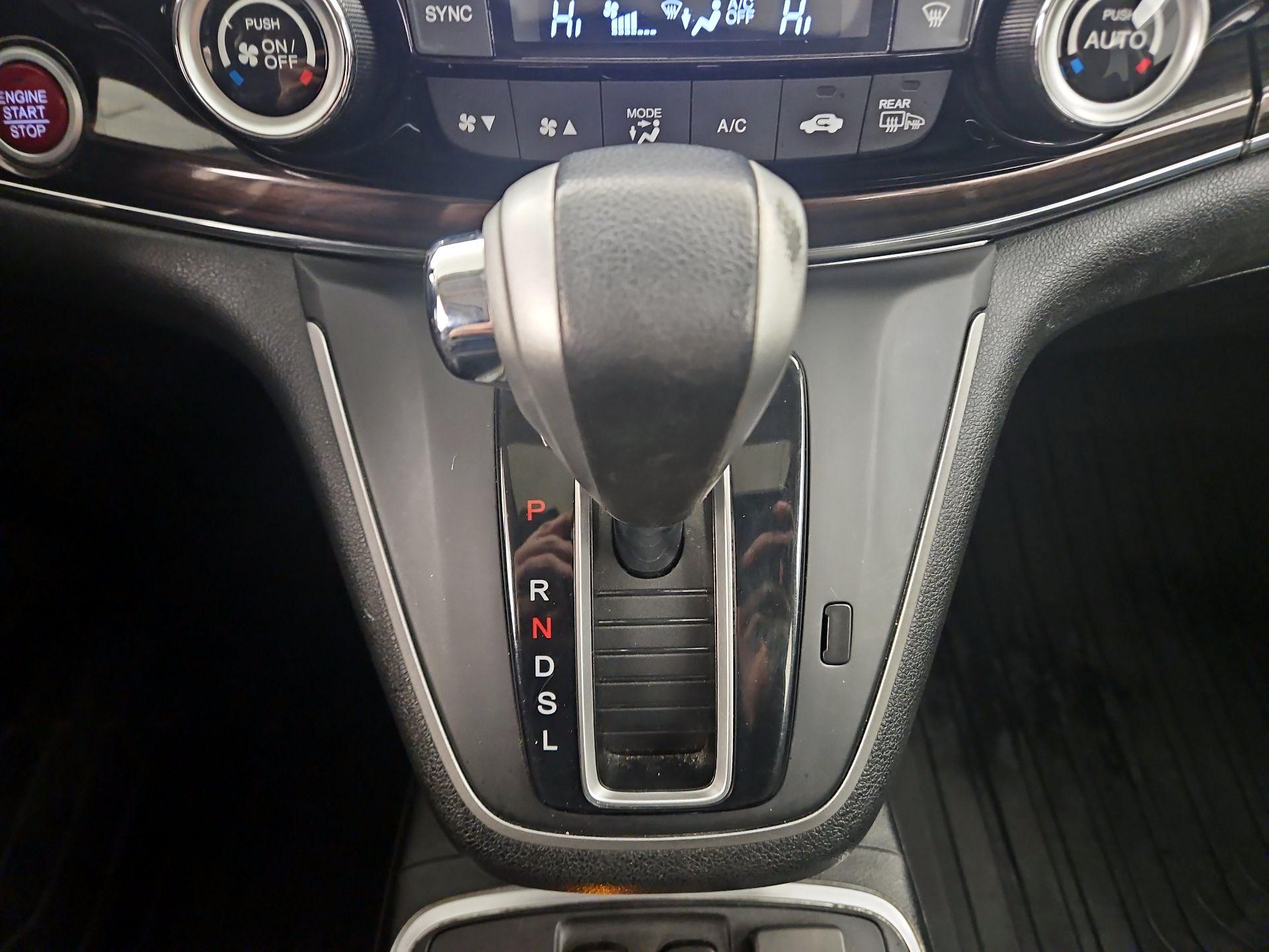 Thumbnail: 2015 Honda CR-V - 17