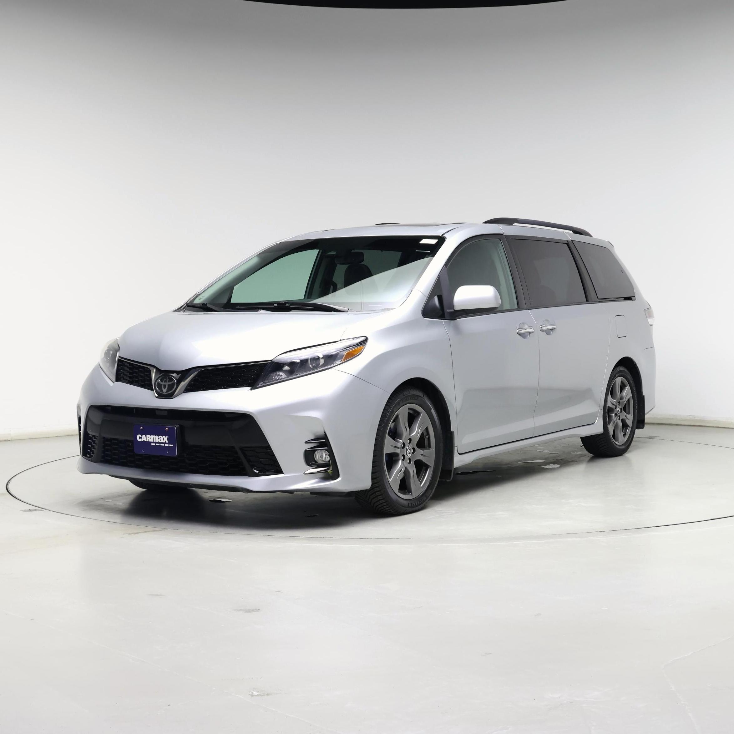 Thumbnail: 2020 Toyota Sienna - 4