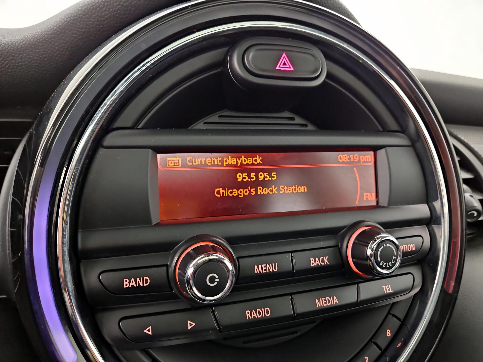 Thumbnail: 2015 MINI Cooper Hardtop - 14