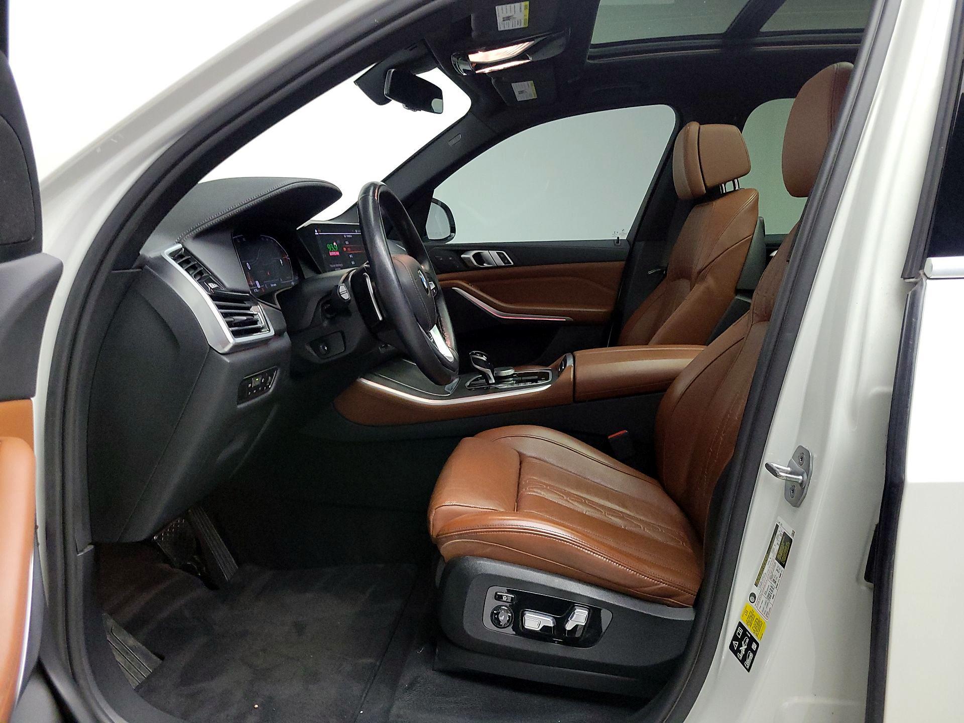 Thumbnail: 2022 BMW X5 - 11