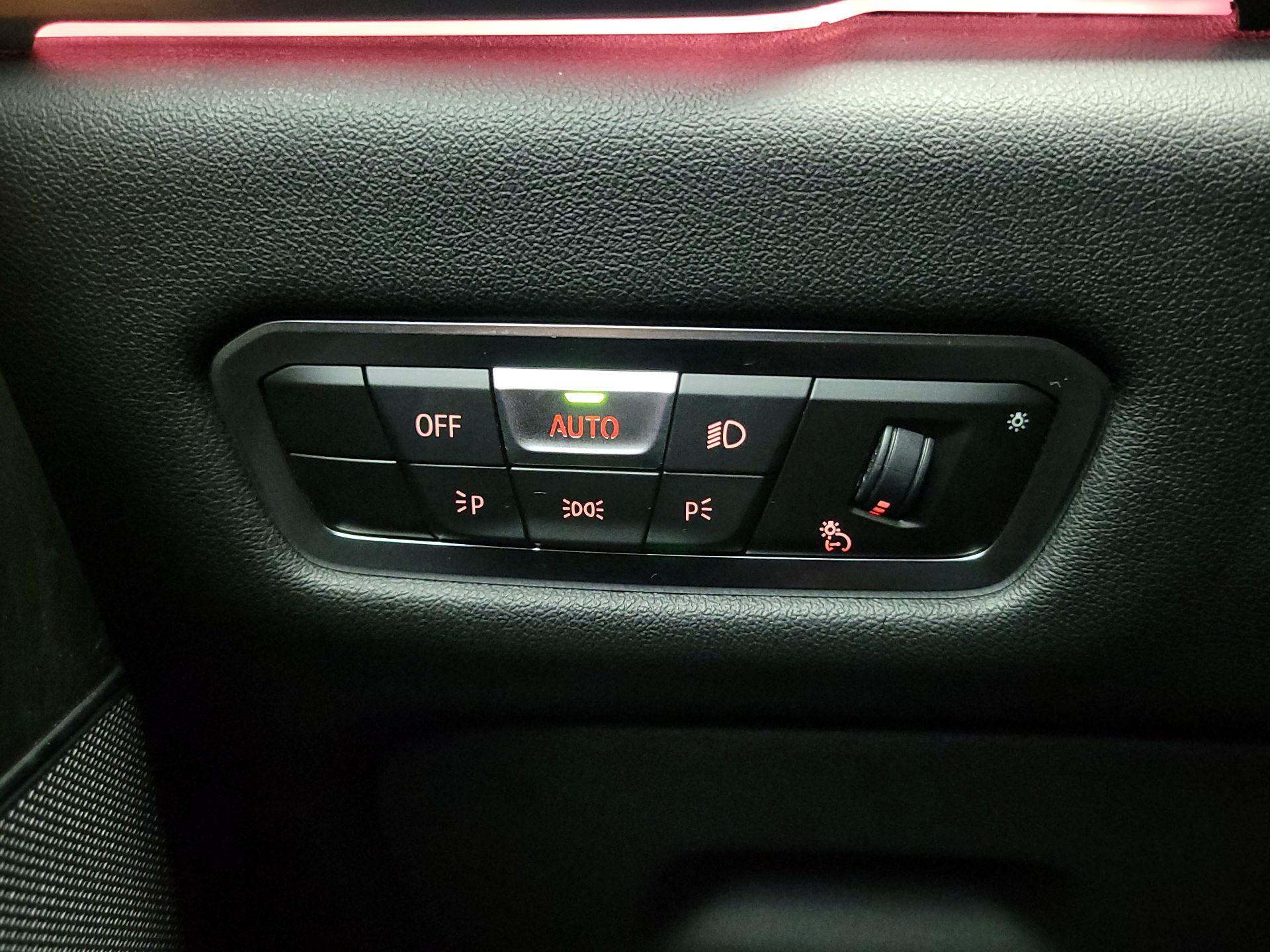 Thumbnail: 2022 BMW X5 - 13