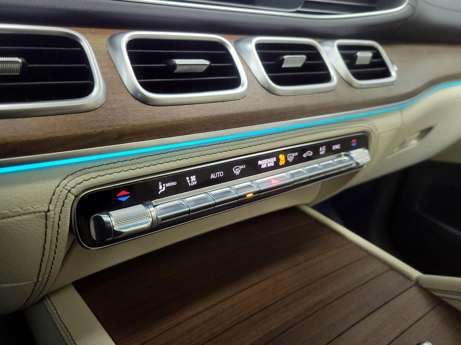 Thumbnail: 2020 Mercedes-Benz GLE - 17