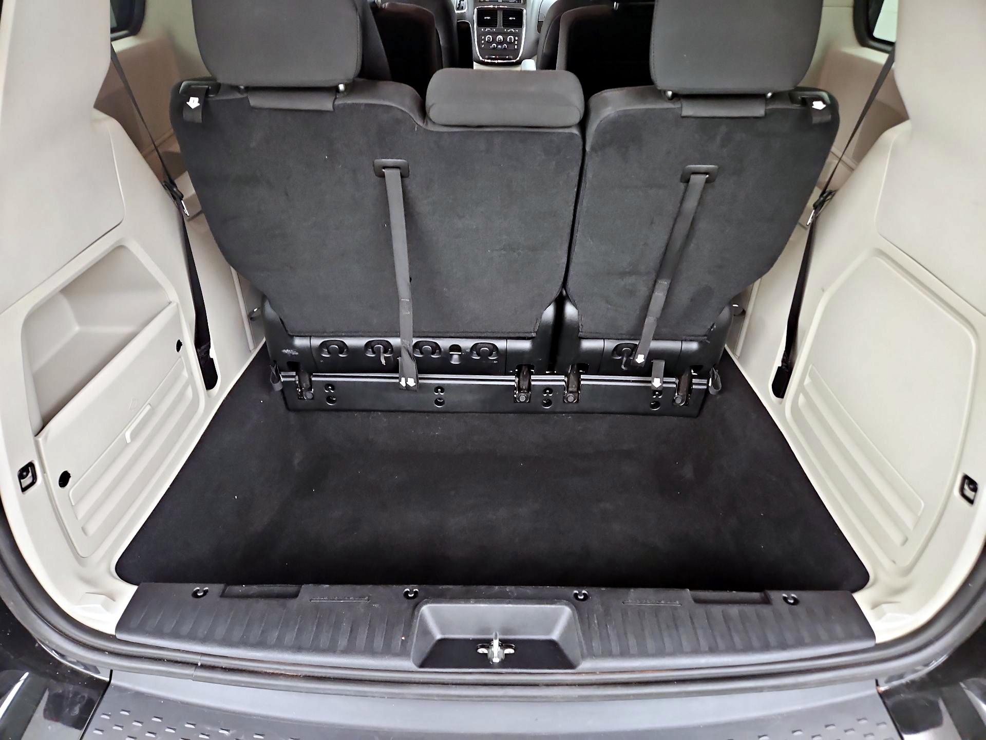 Thumbnail: 2018 Dodge Grand Caravan - 20