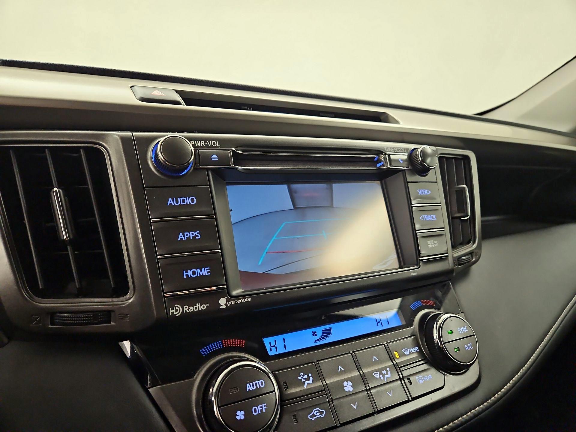 Thumbnail: 2015 Toyota RAV4 - 14