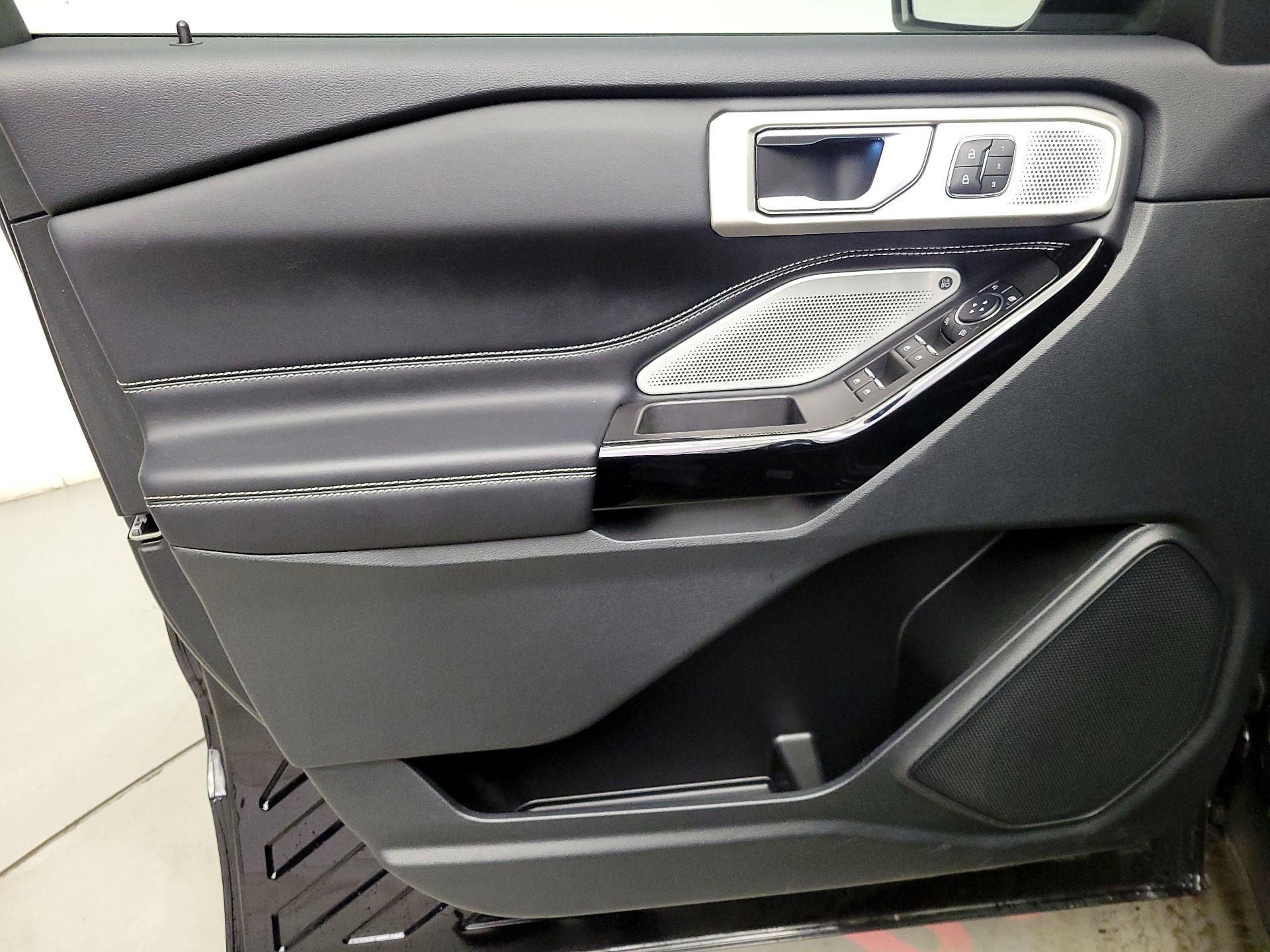 Thumbnail: 2023 Ford Explorer - 12