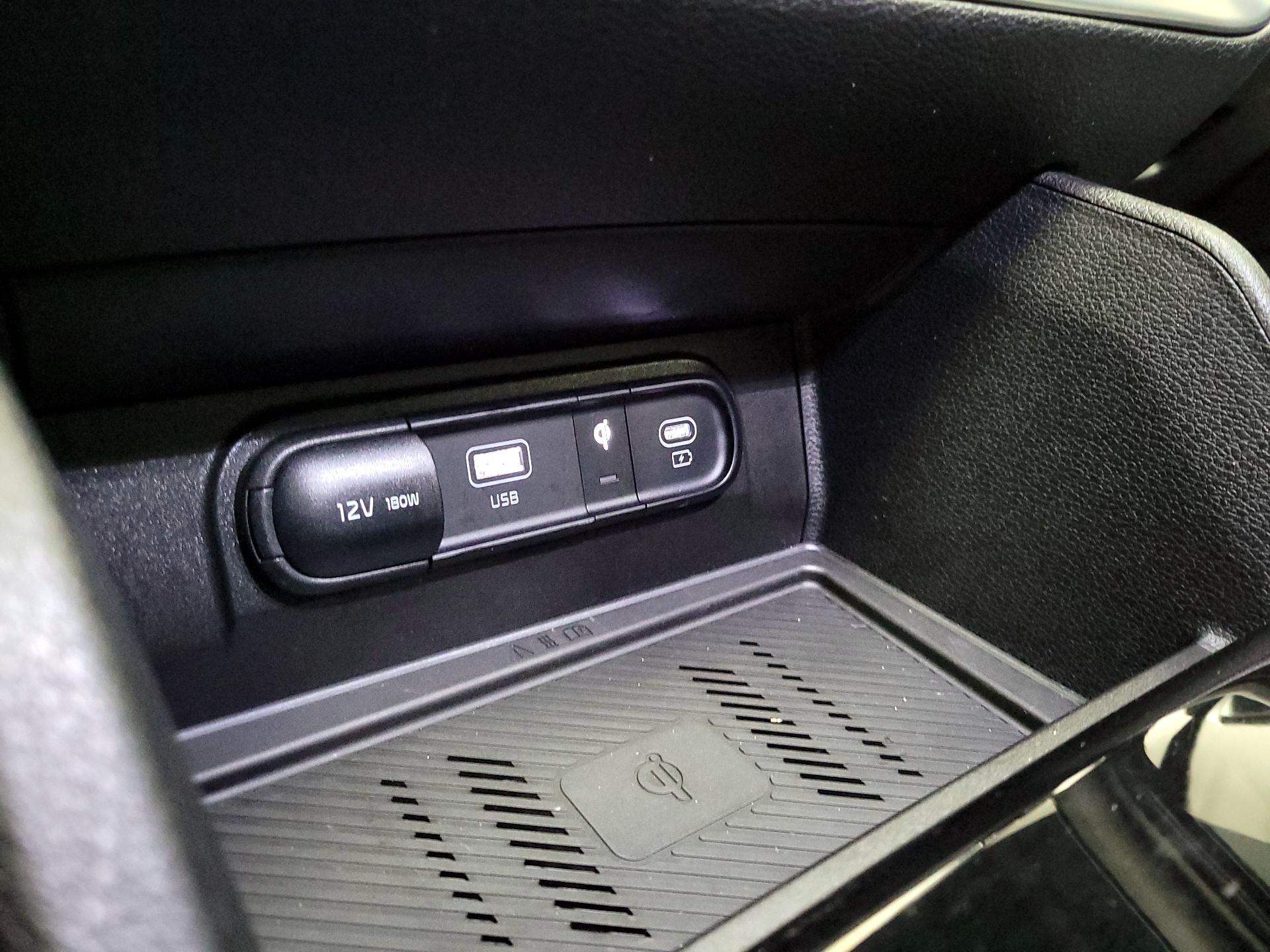 Thumbnail: 2023 Kia Sportage - 19