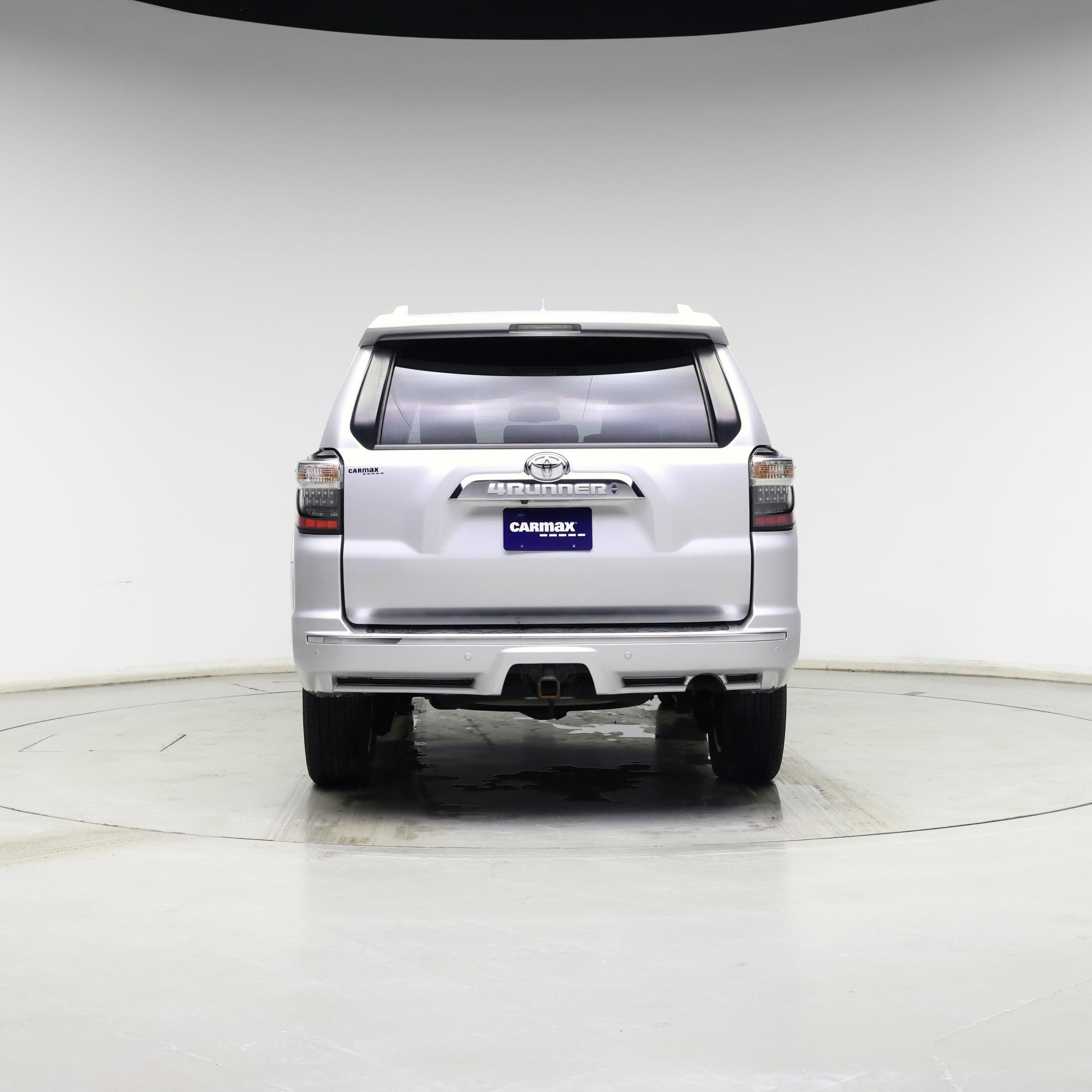 Thumbnail: 2017 Toyota 4Runner - 6