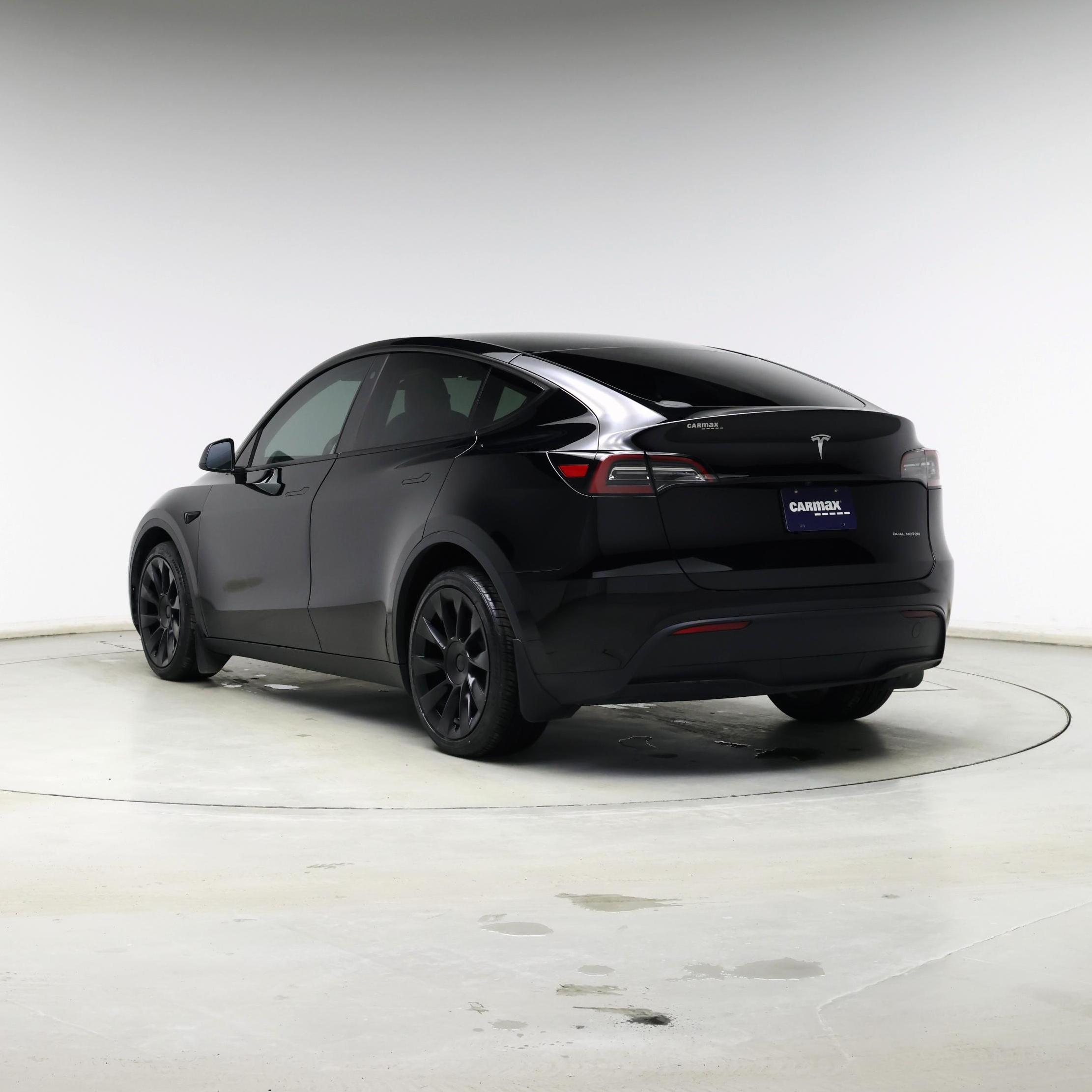 Thumbnail: 2023 Tesla Model Y - 2