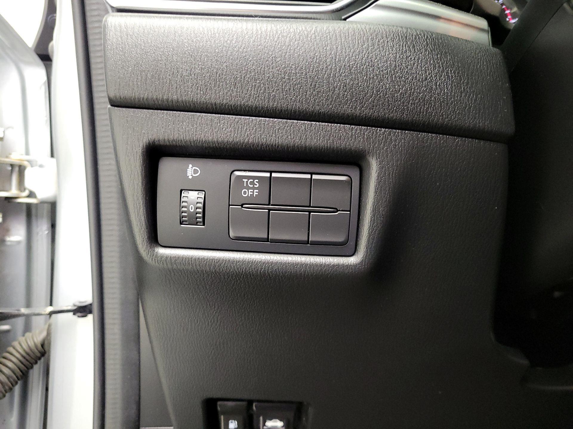 Thumbnail: 2018 Mazda CX-5 - 13