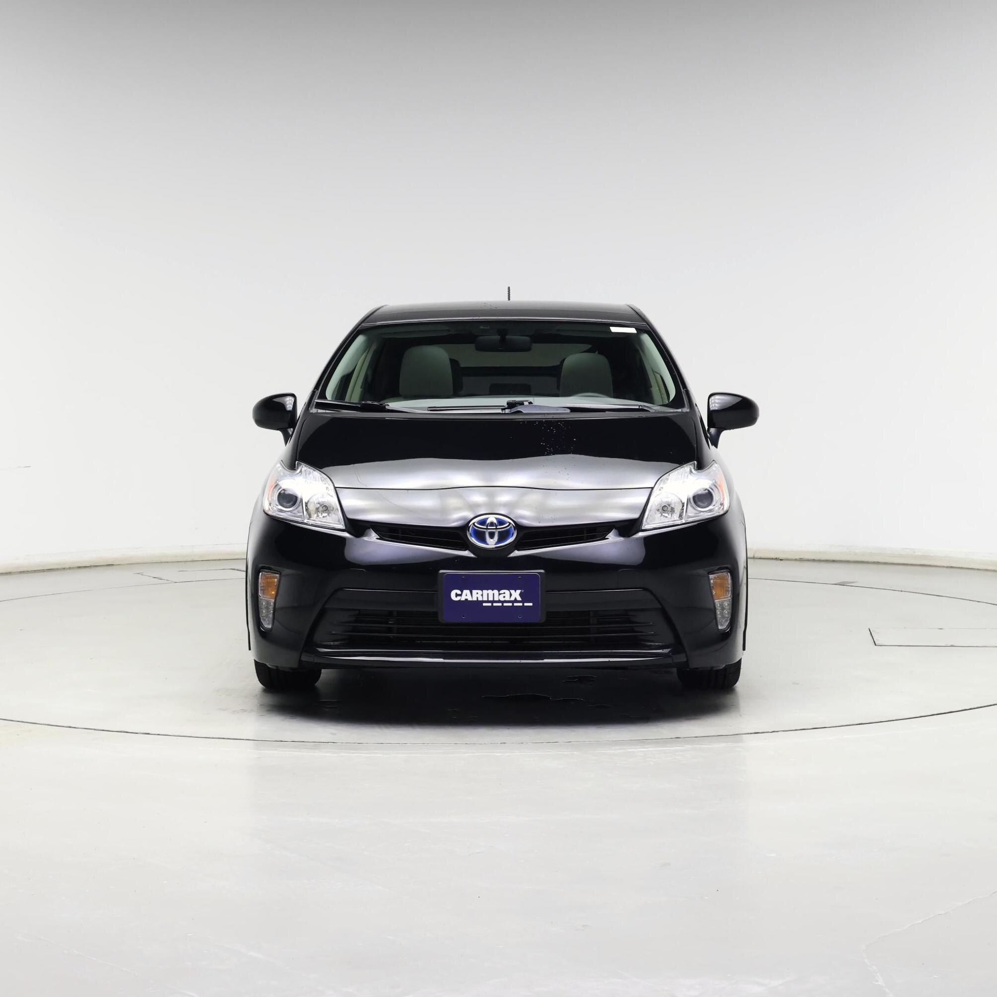 Thumbnail: 2015 Toyota Prius - 5