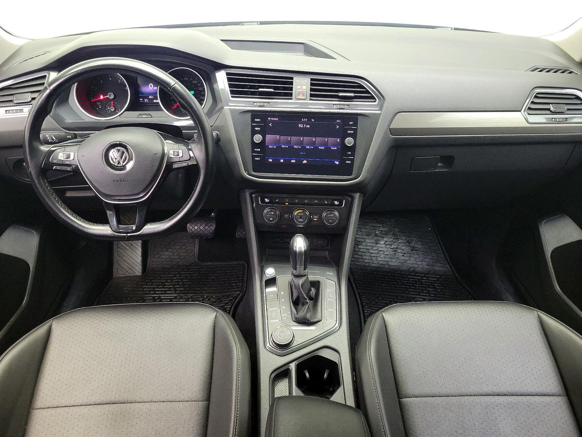 Thumbnail: 2018 Volkswagen Tiguan - 9