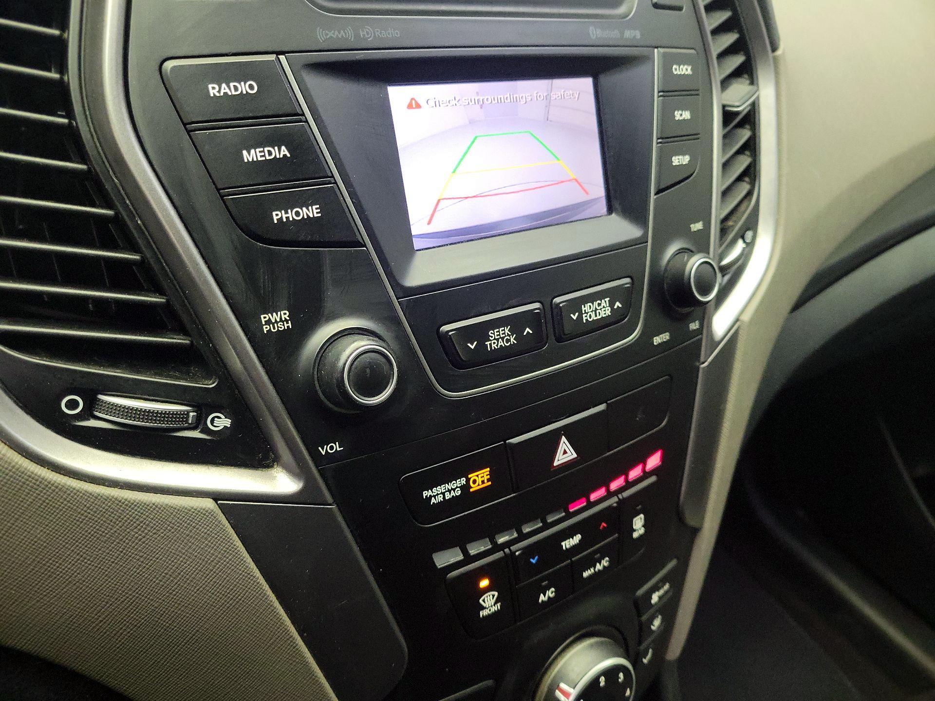 Thumbnail: 2016 Hyundai Santa Fe - 14