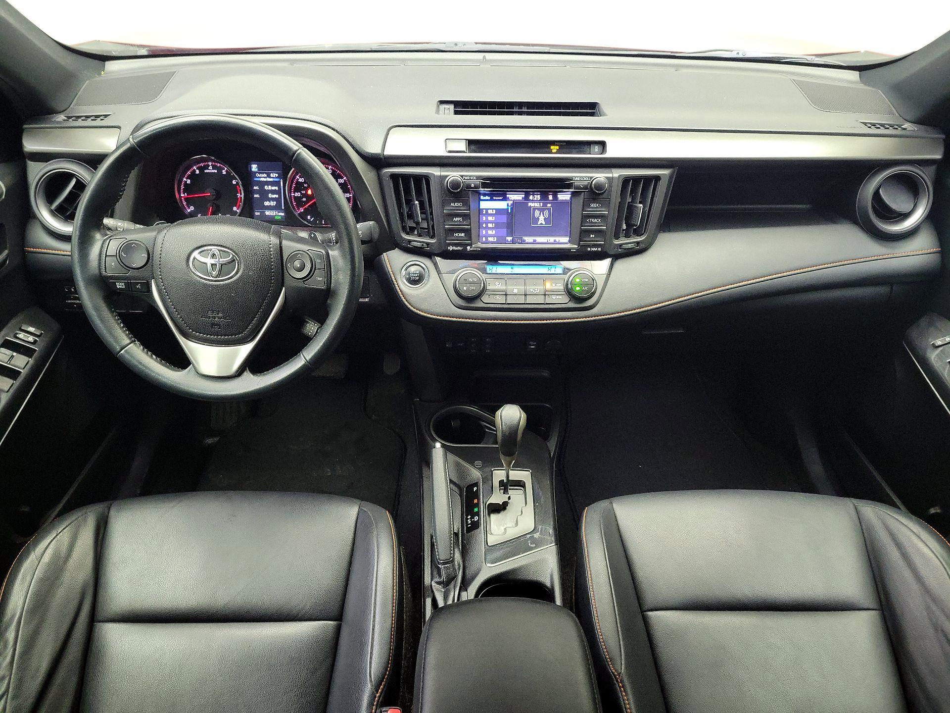 Thumbnail: 2016 Toyota RAV4 - 9