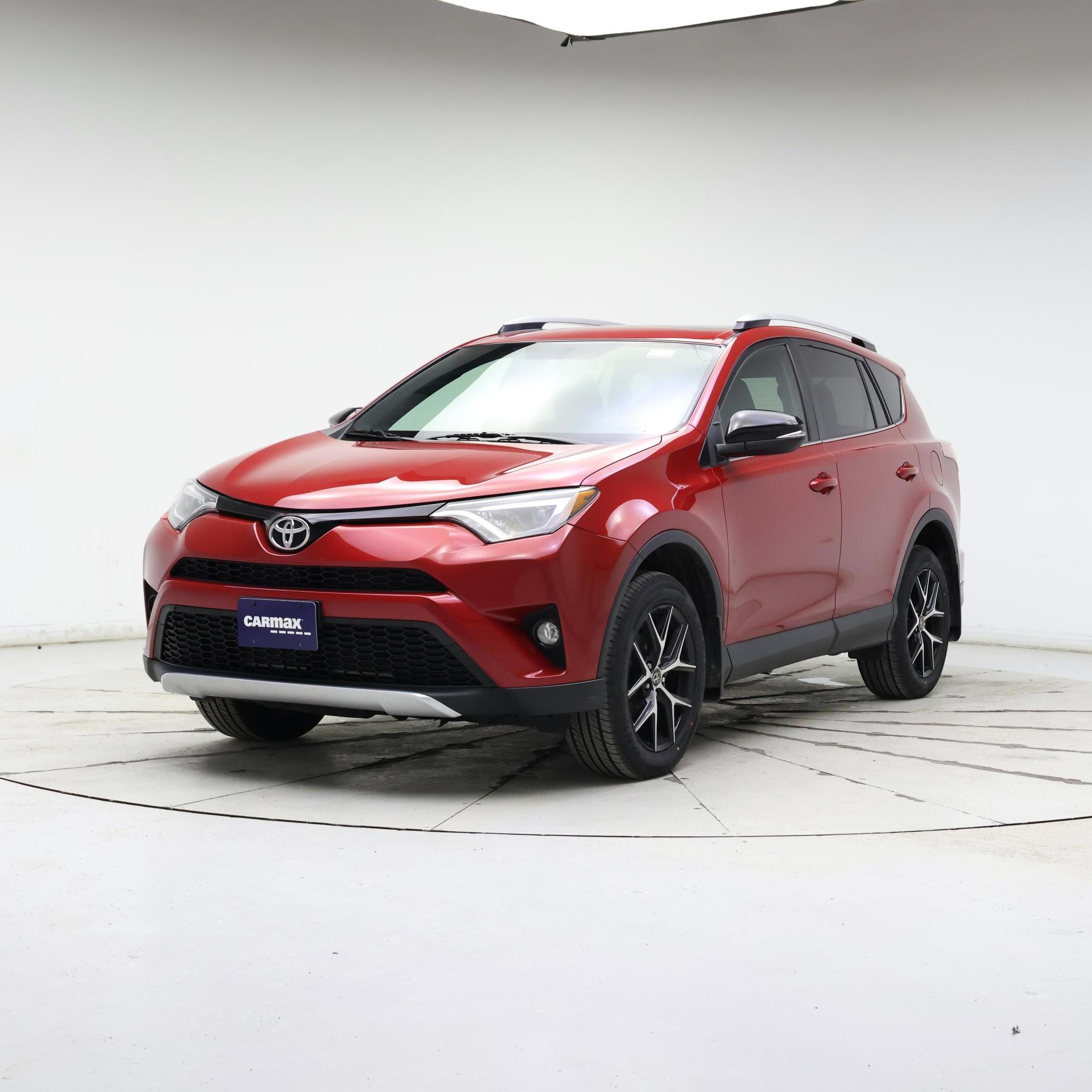 Thumbnail: 2016 Toyota RAV4 - 4